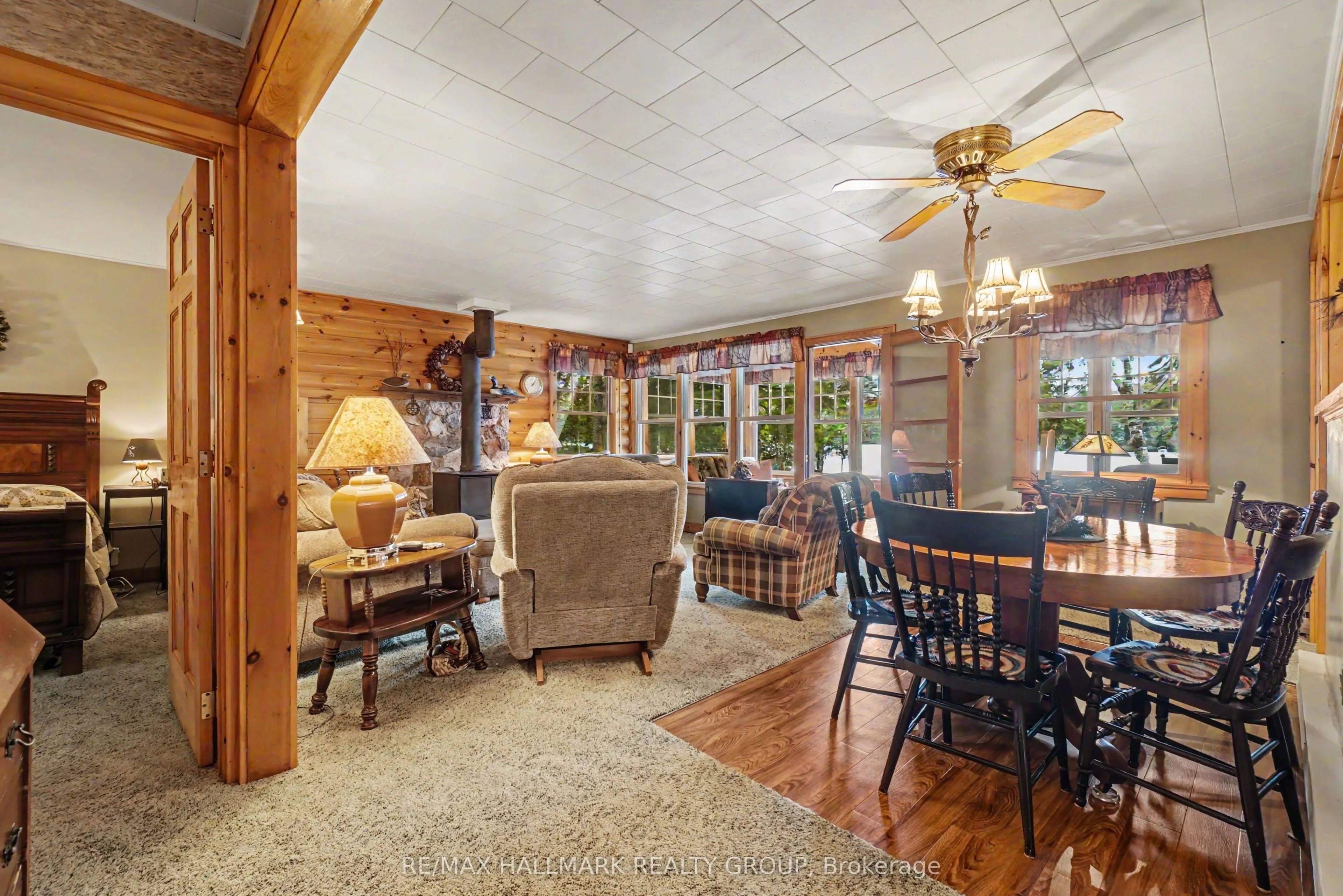 391 Long Lake Road