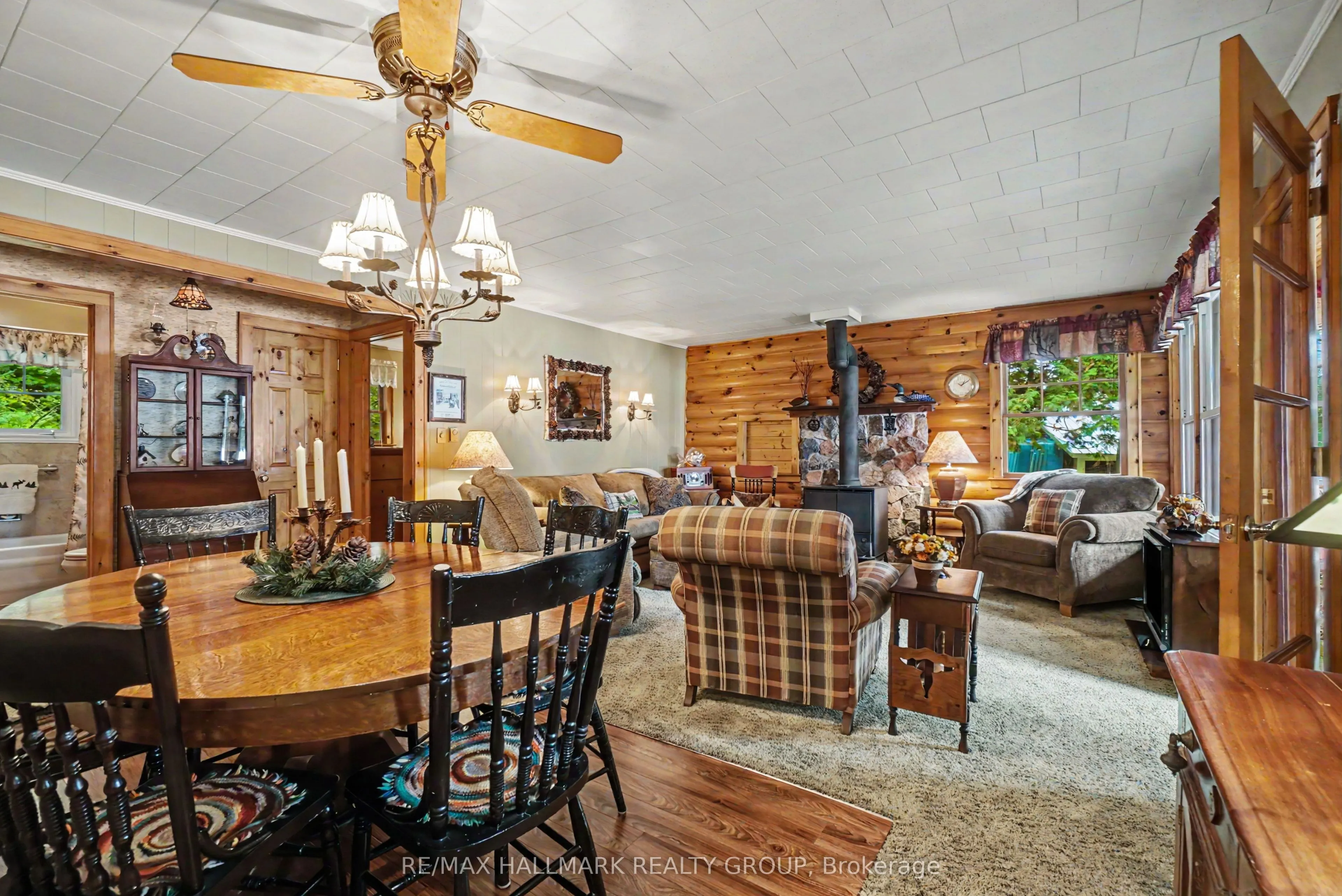 391 Long Lake Road
