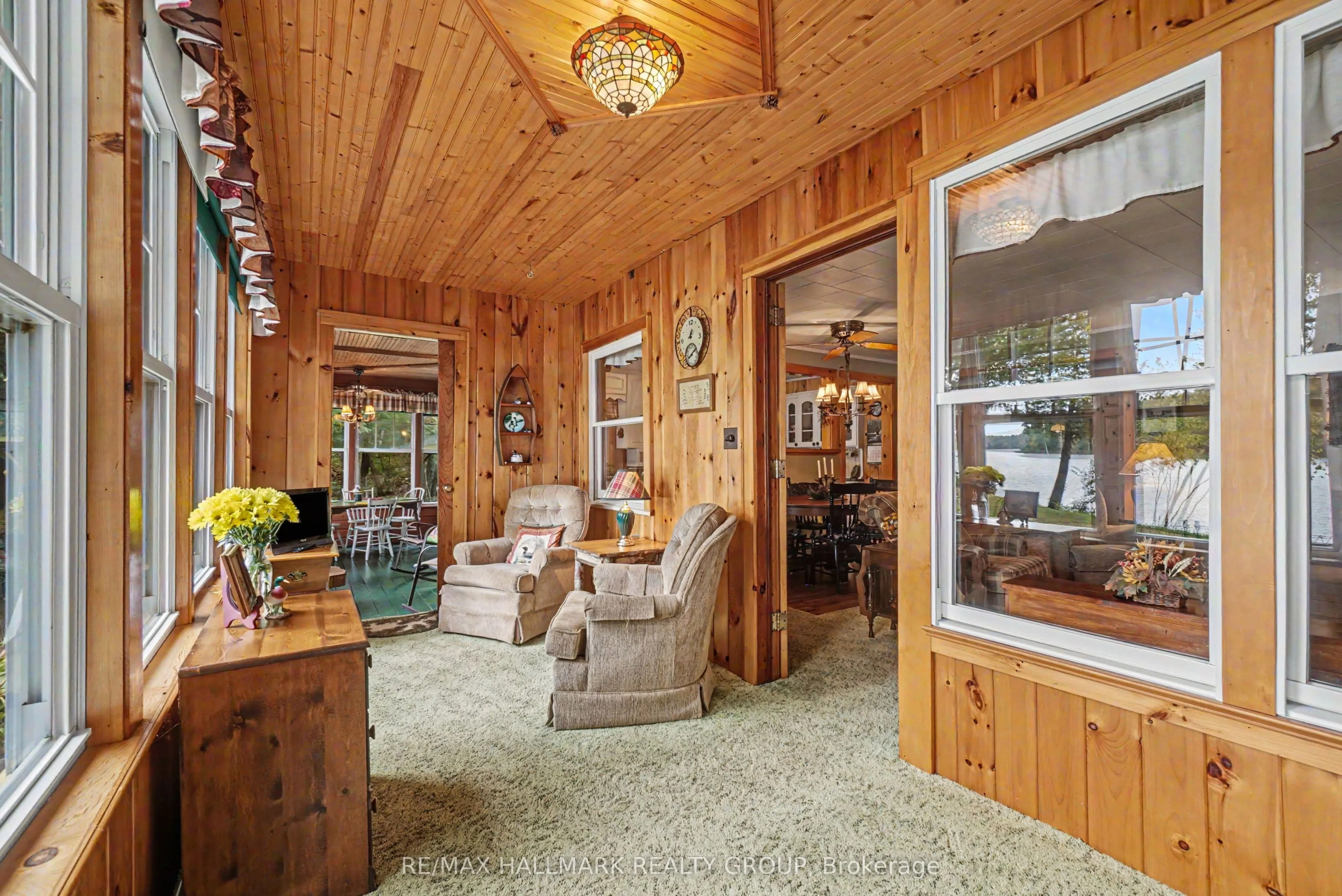 391 Long Lake Road