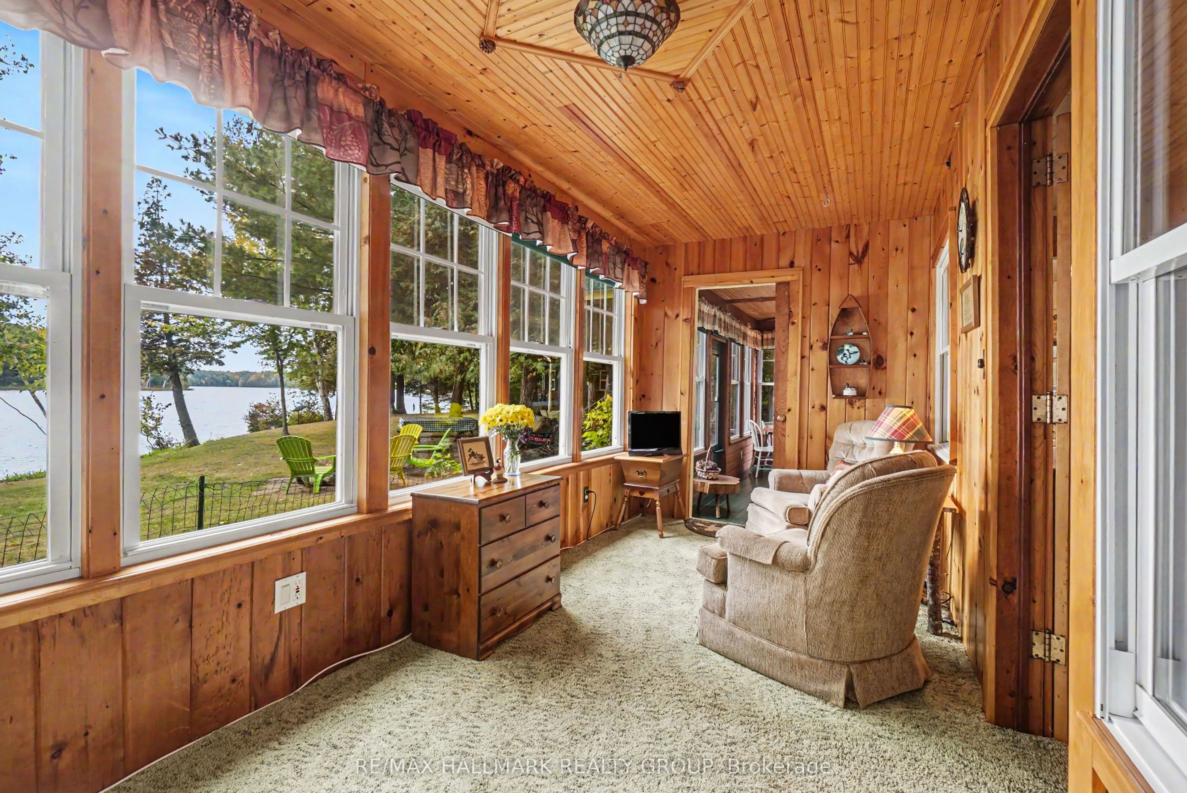 391 Long Lake Road