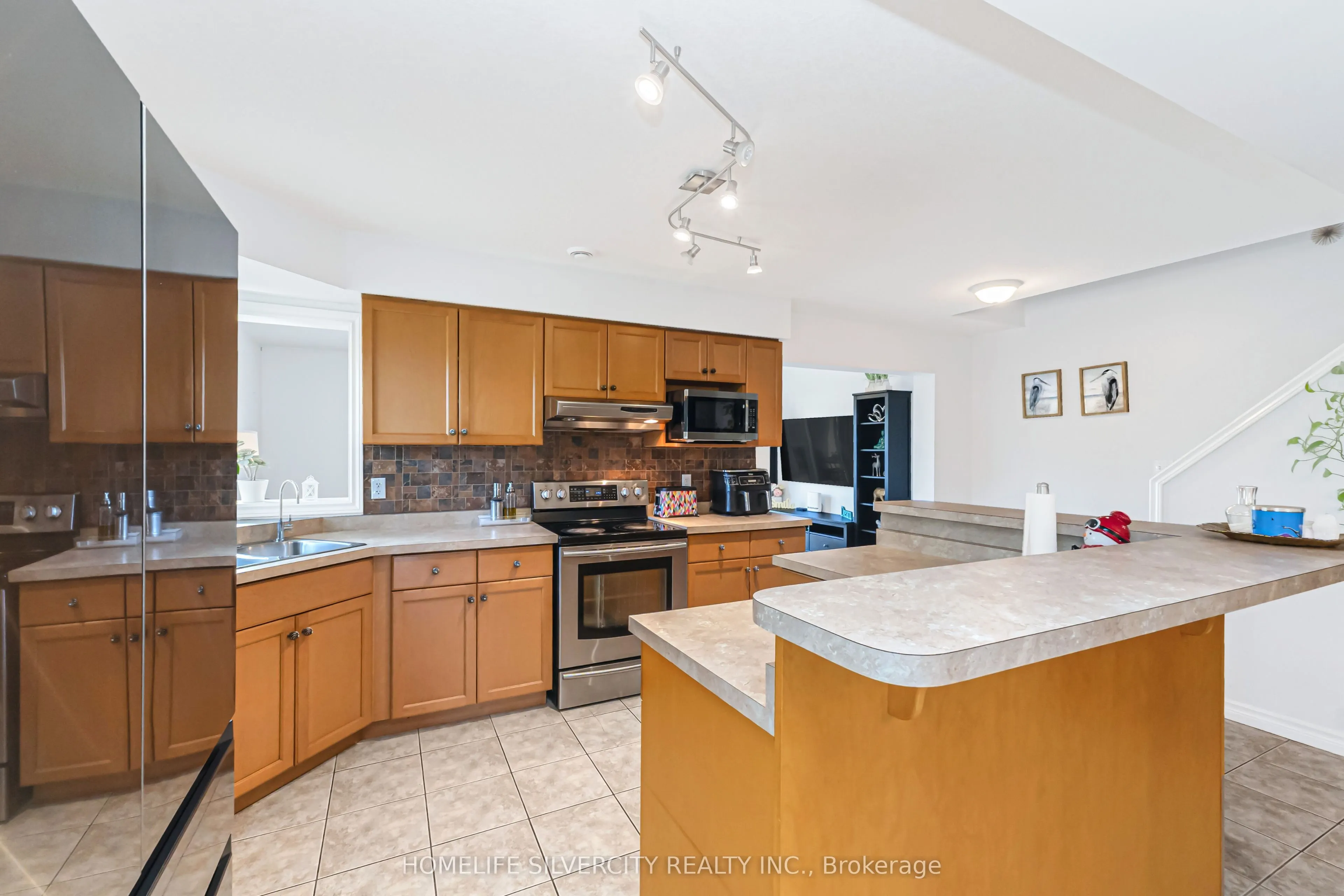 20 Shackleton Drive #27
