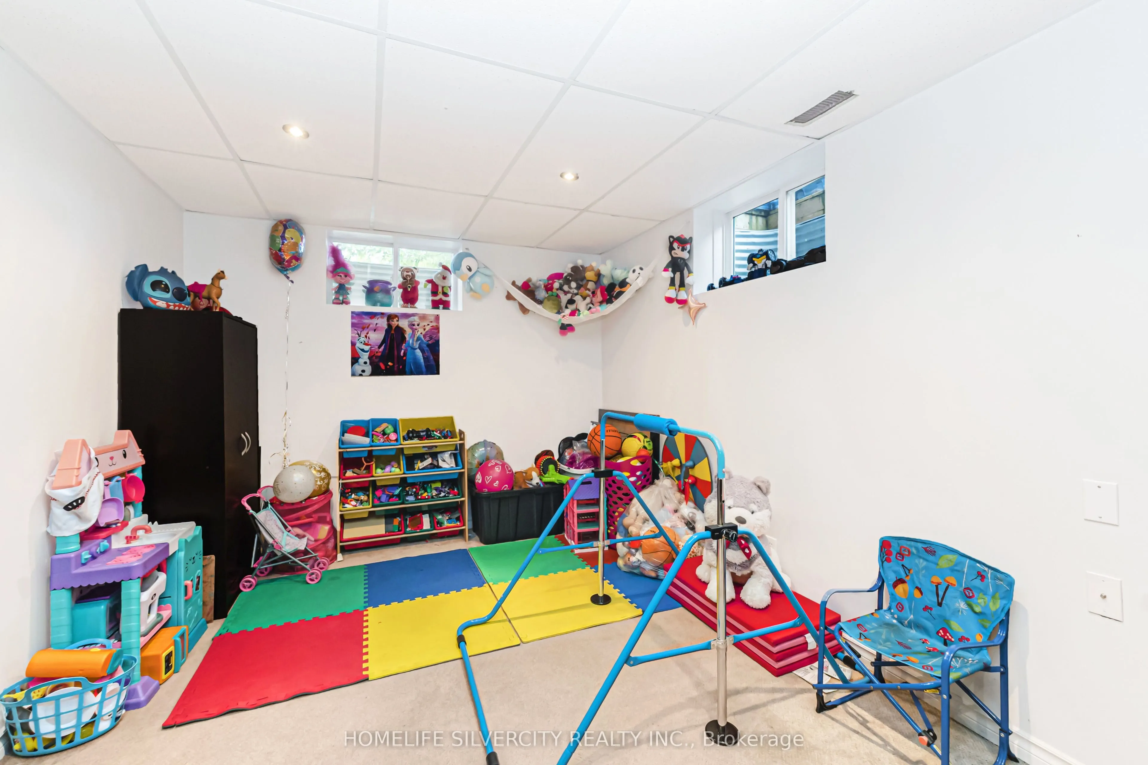 20 Shackleton Drive #27