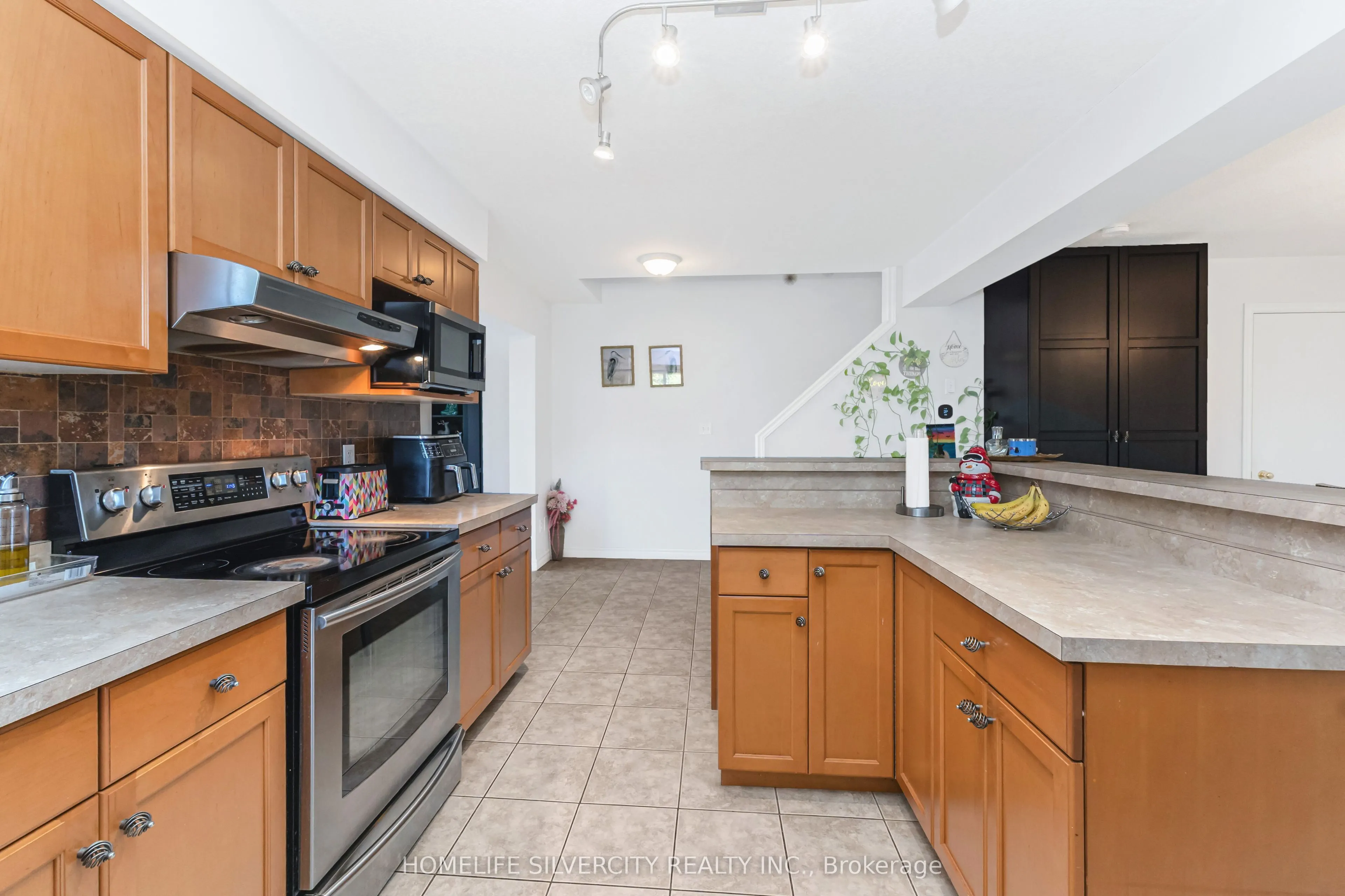 20 Shackleton Drive #27