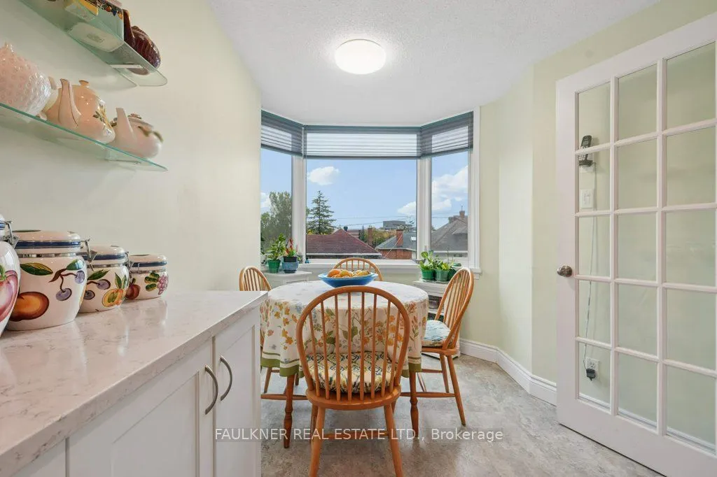 5 Frank Street #301