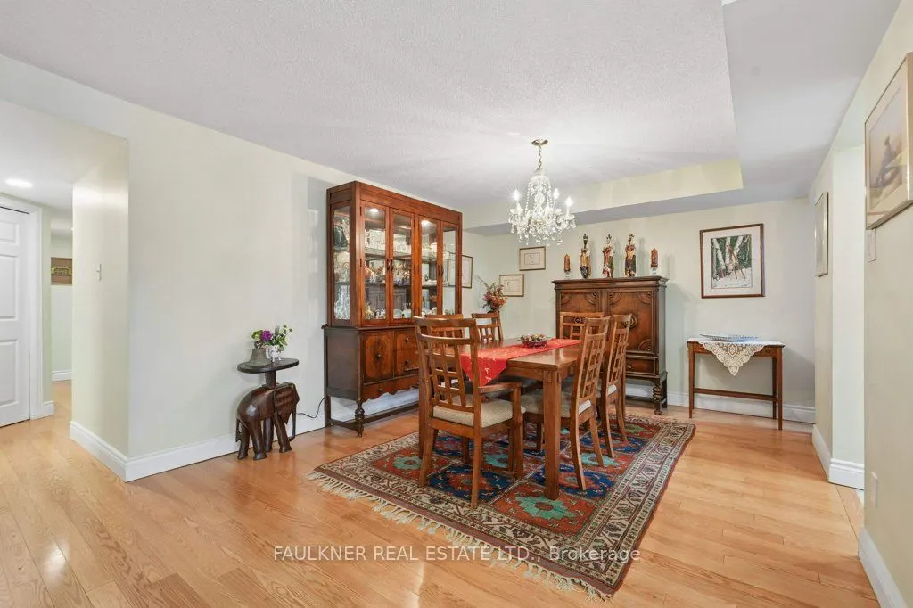 5 Frank Street #301