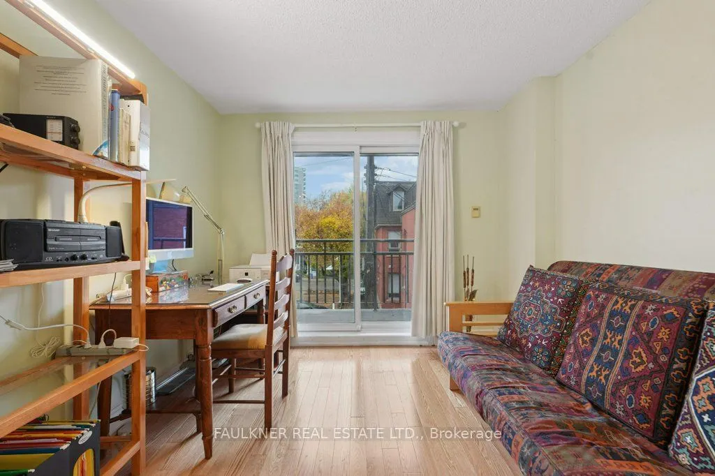 5 Frank Street #301