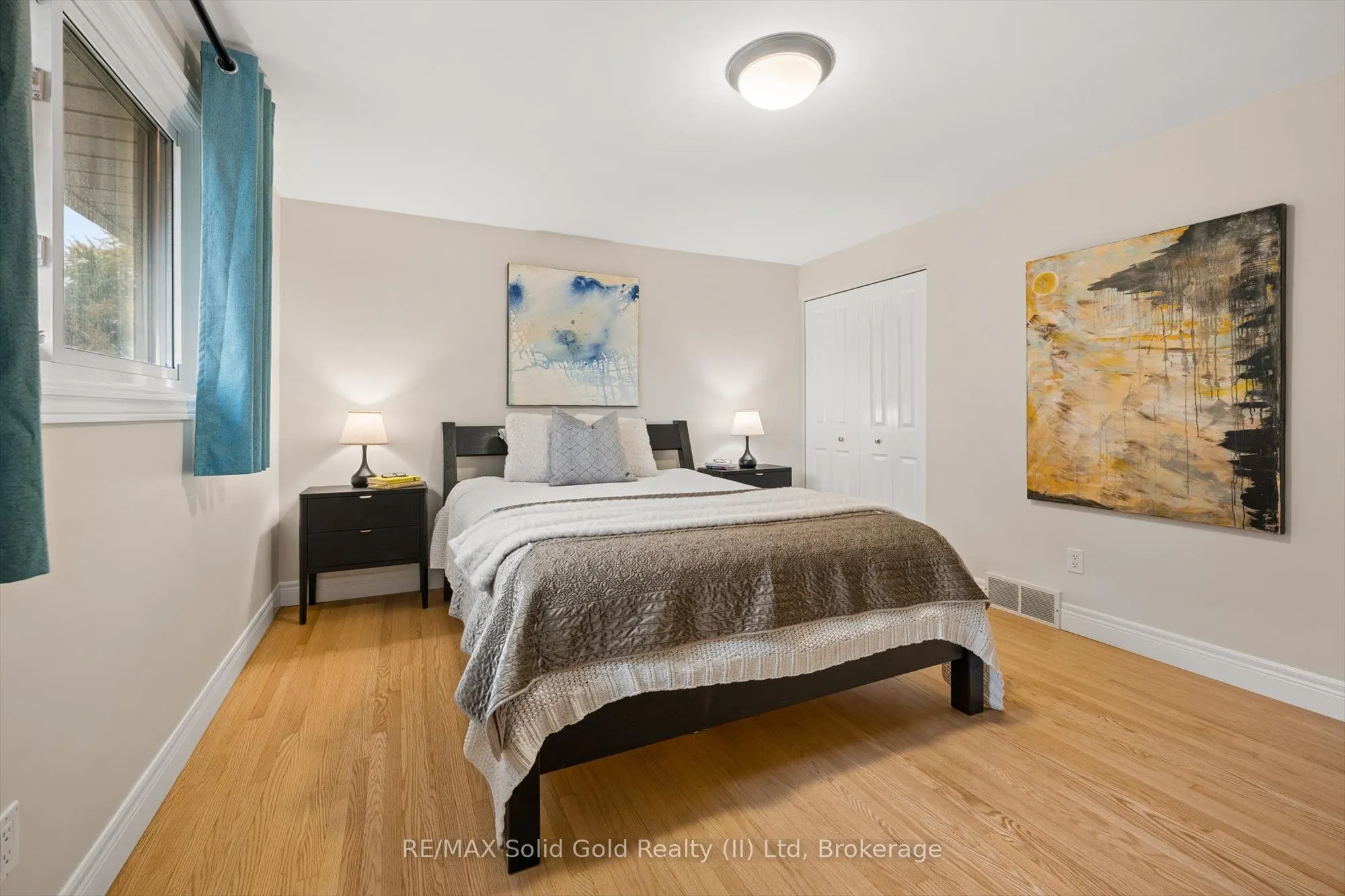 127 Gay Crescent