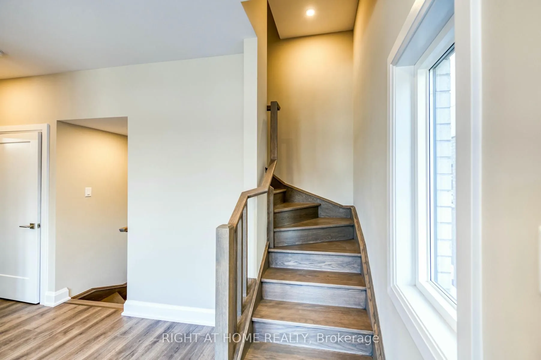 292 Vine Street #20