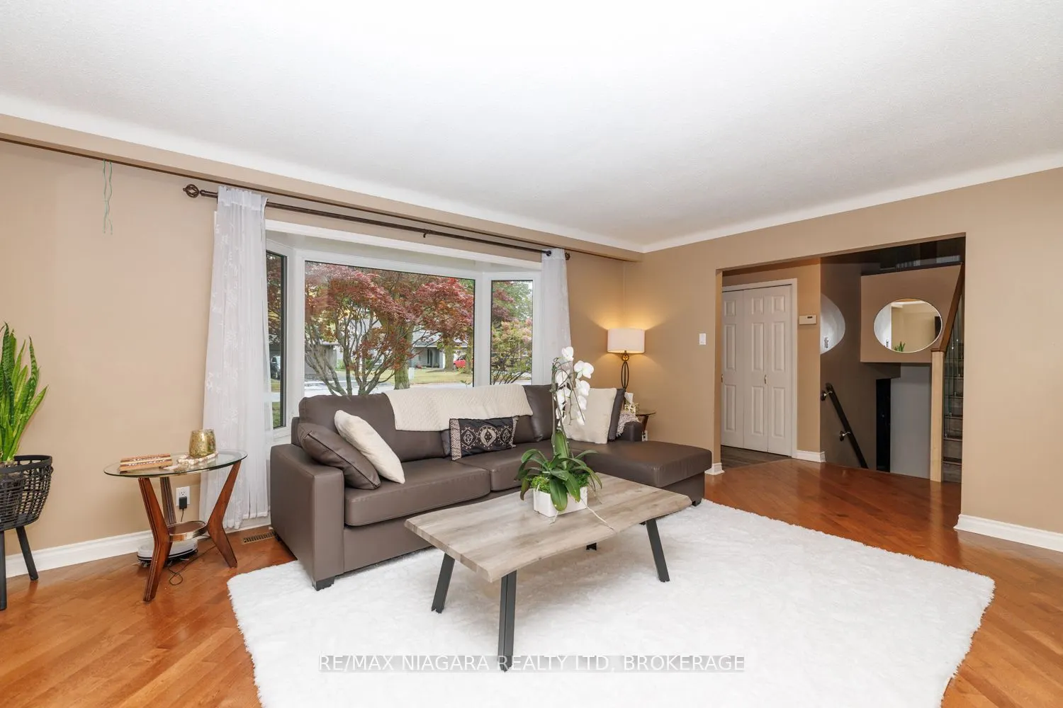 3360 Baker Crescent