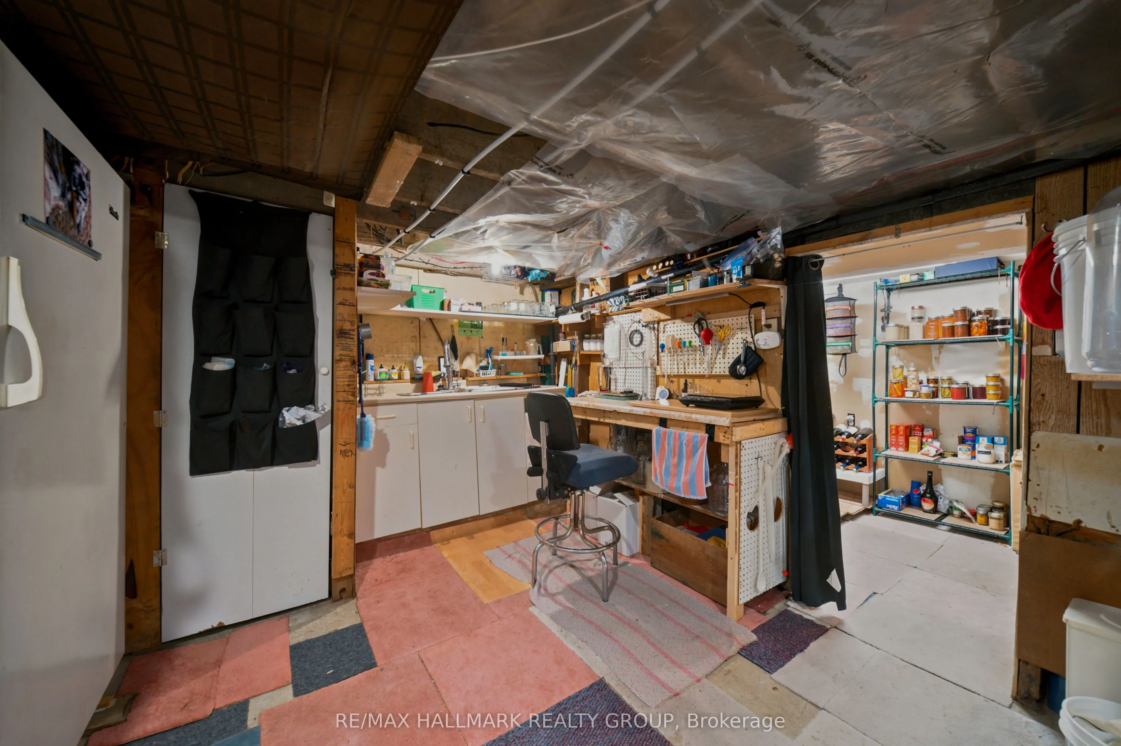 312 DUFFERIN Street
