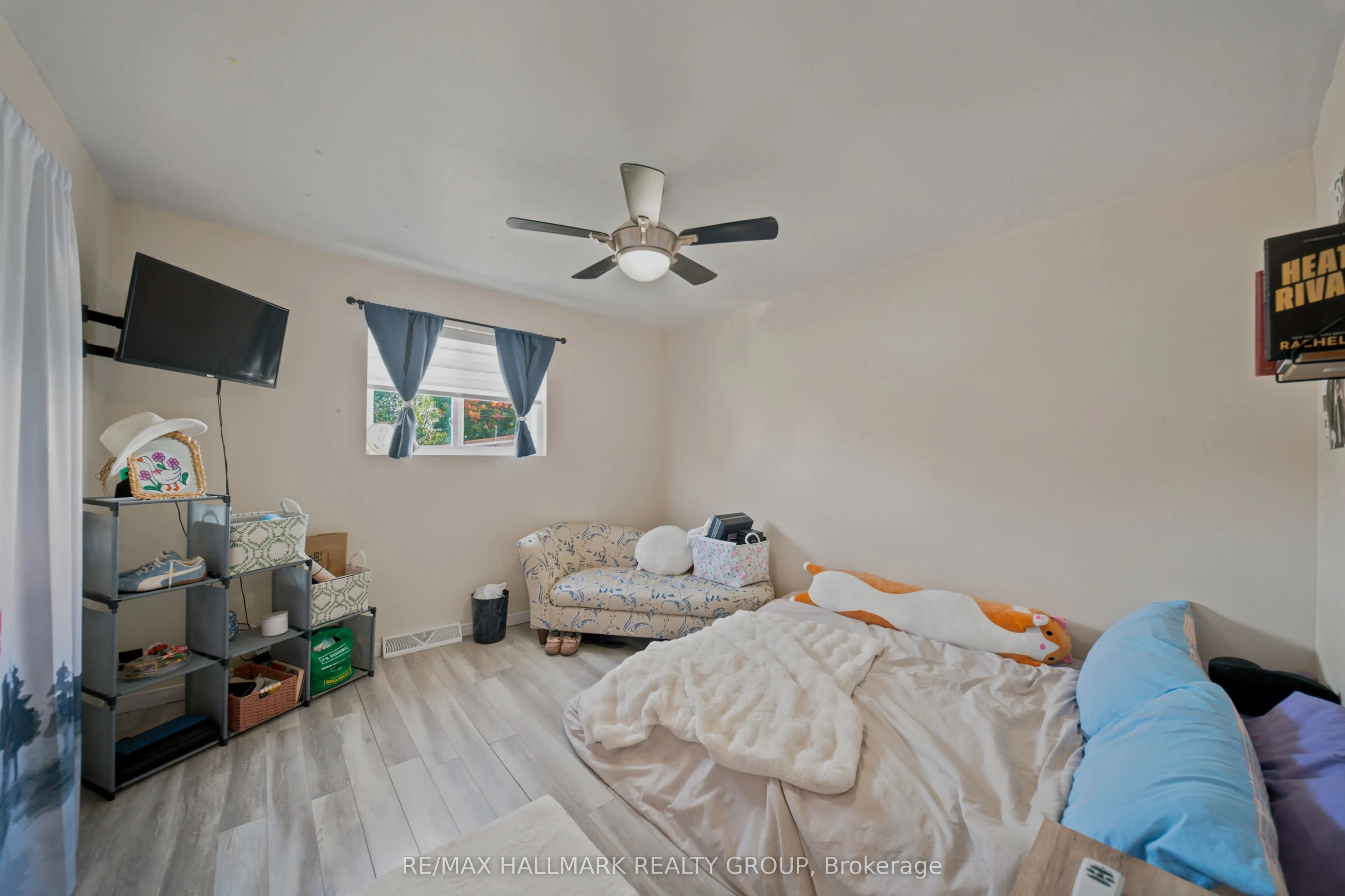 312 DUFFERIN Street