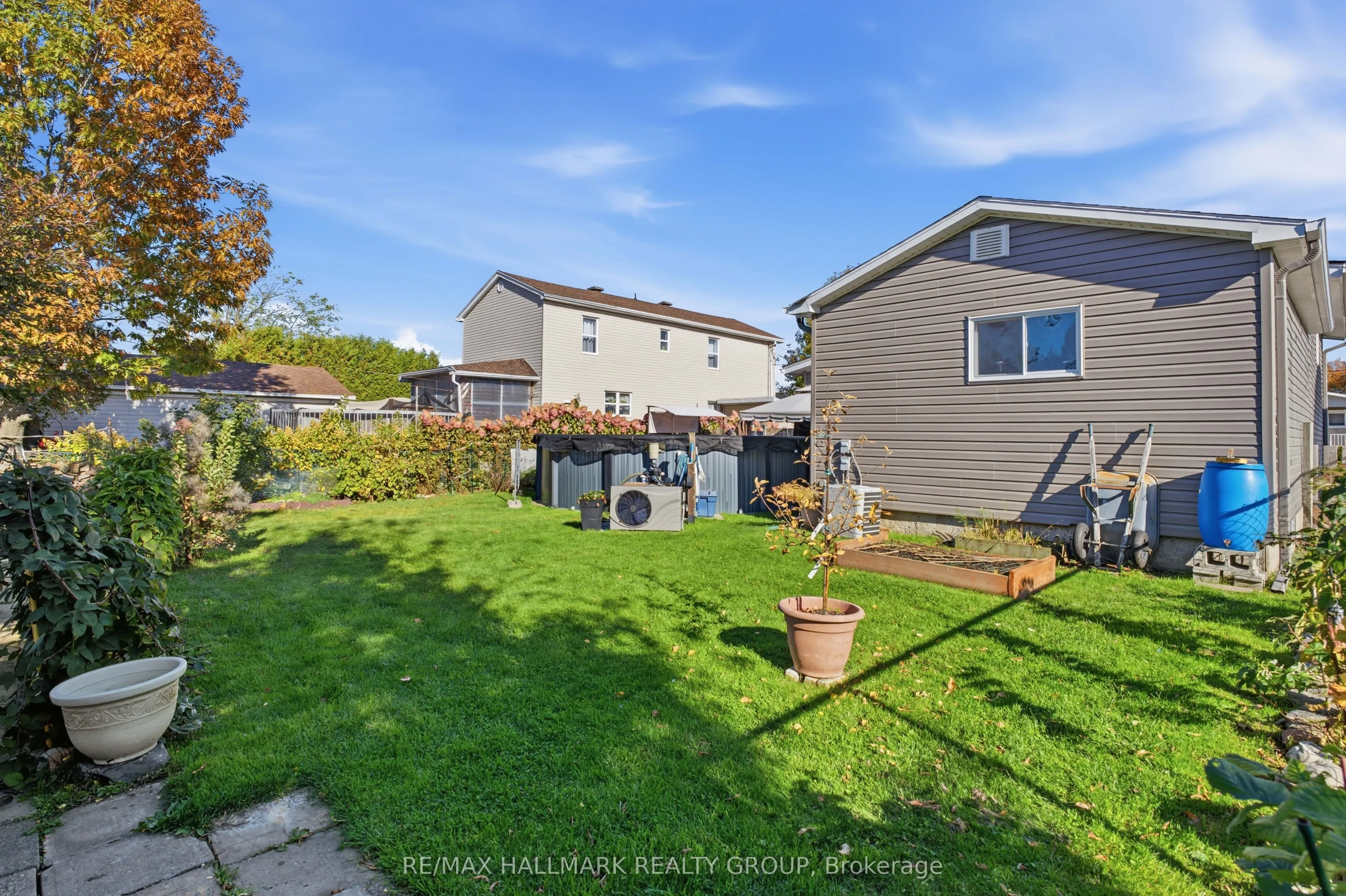 312 DUFFERIN Street
