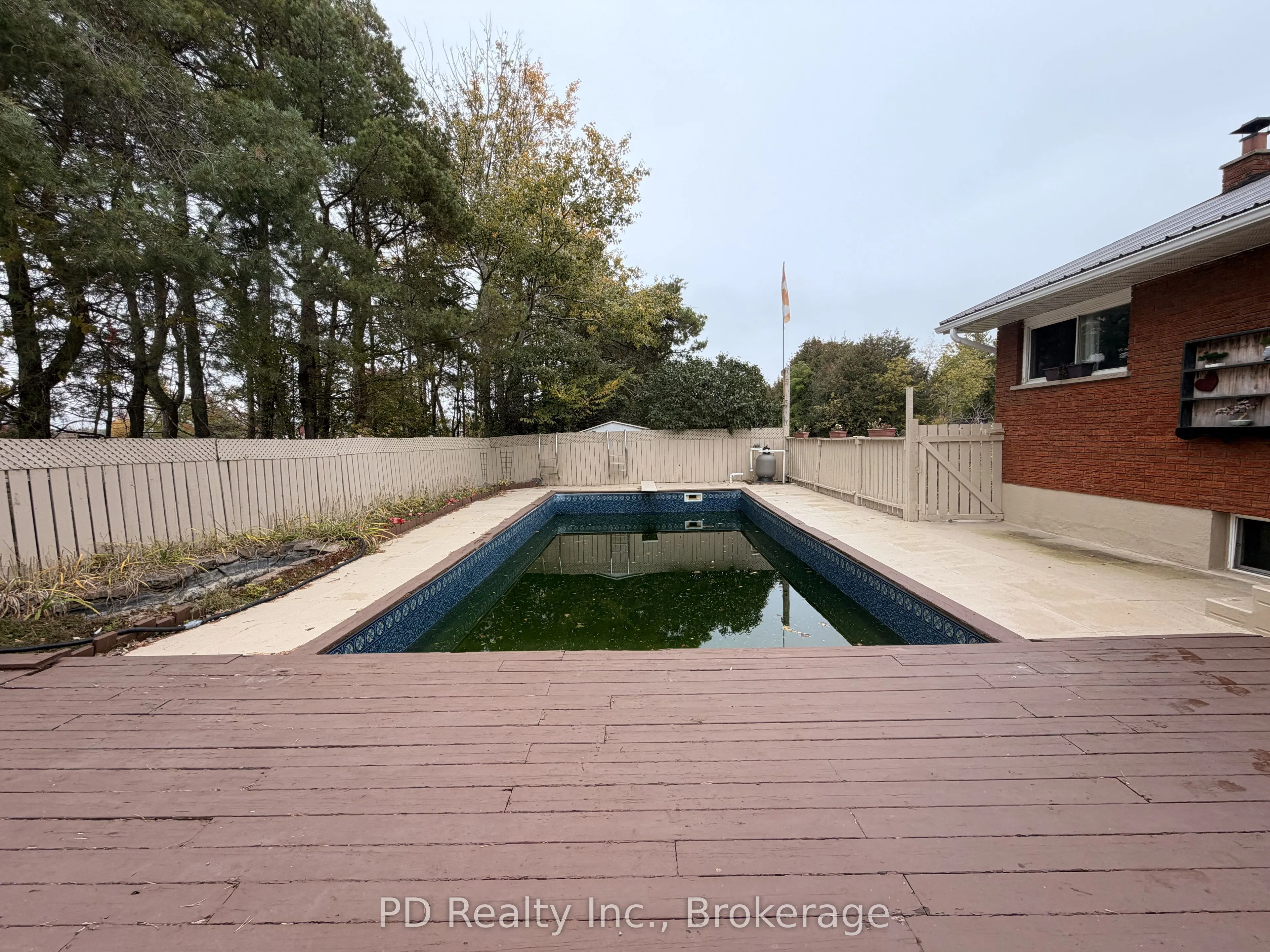 93 Golden Mile Road