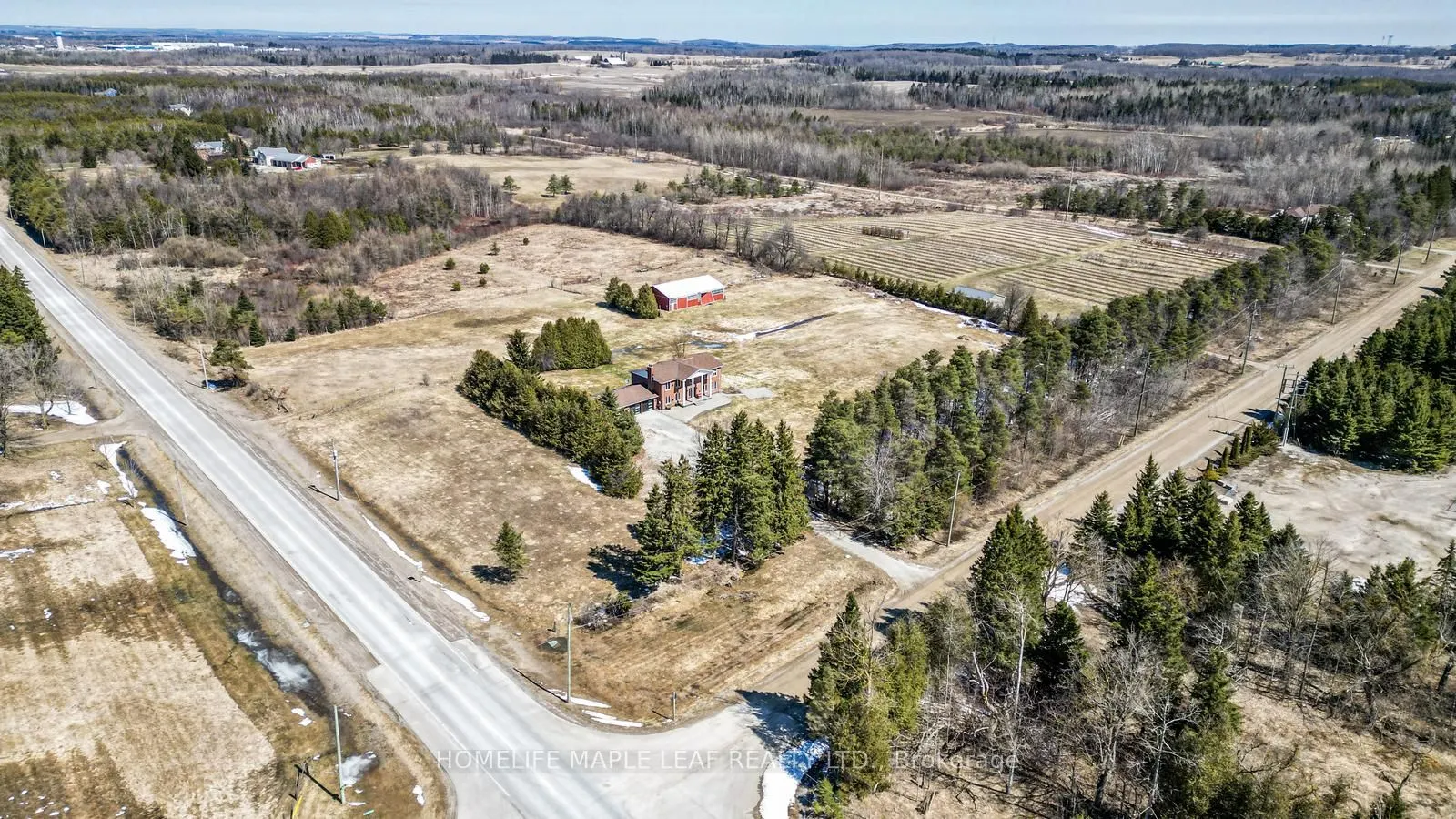 425279 25 Side Road