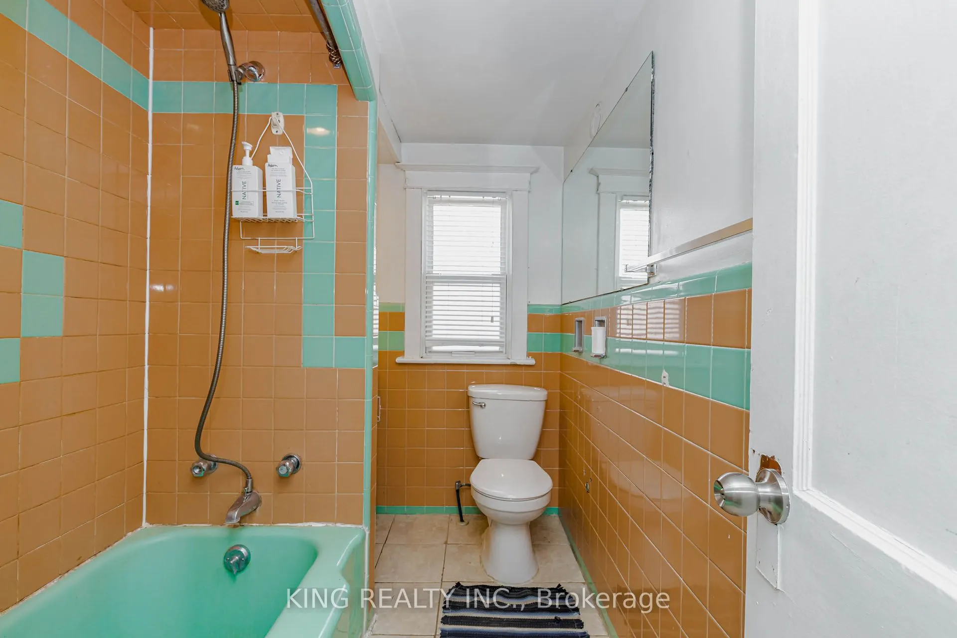 1177 King Street W