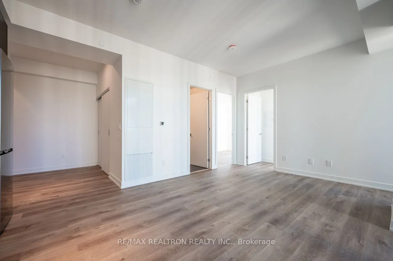 91 John Street N #1908