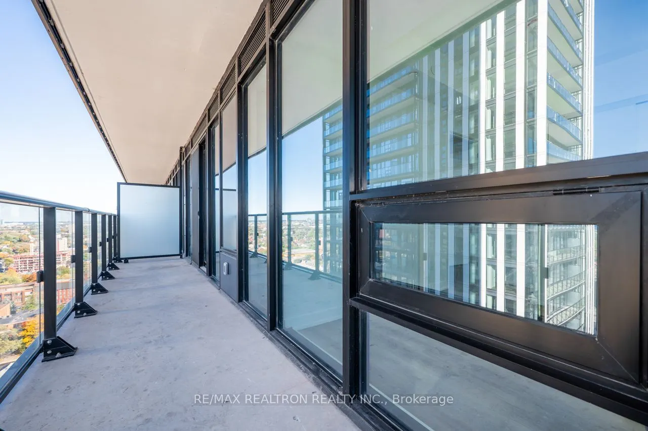 91 John Street N #1908