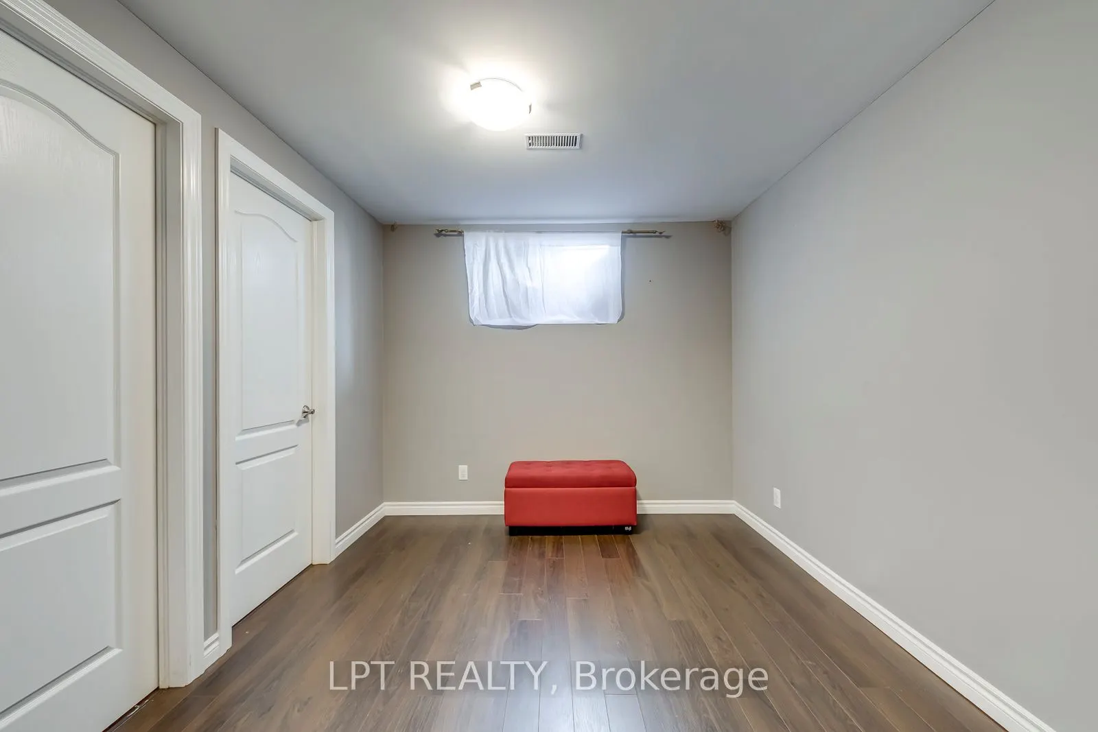 10 Fallowfield Drive #6