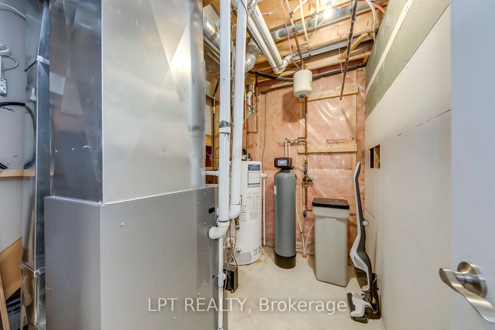 10 Fallowfield Drive #6