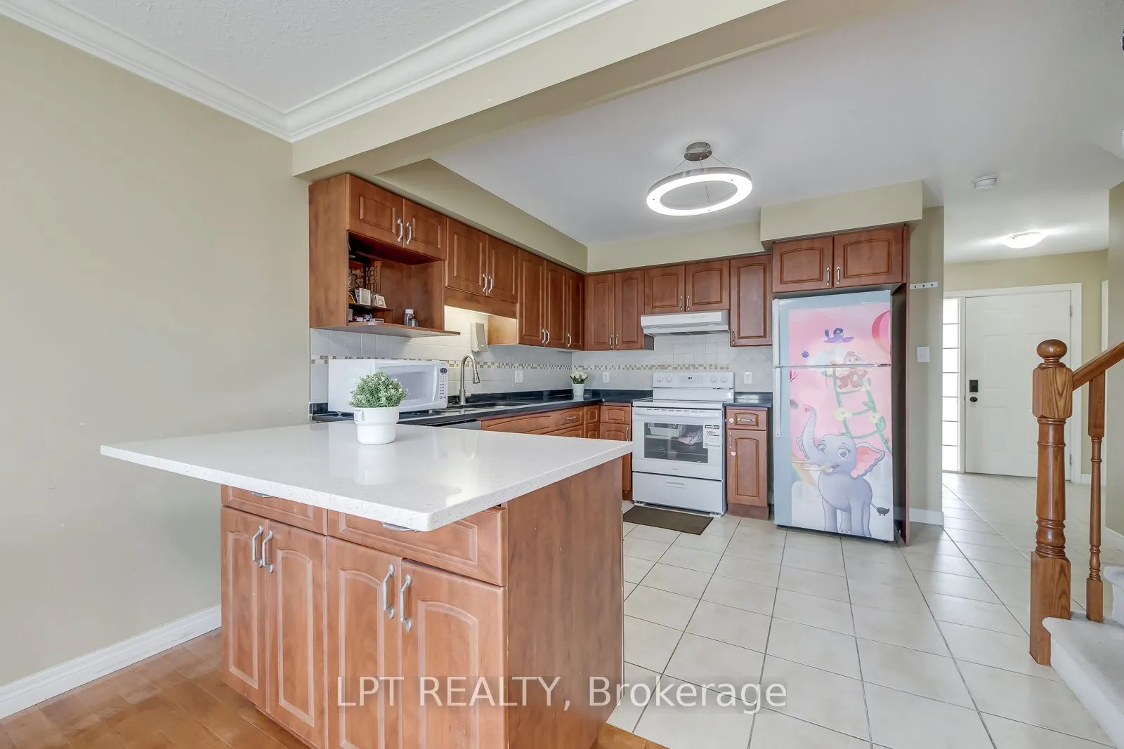 10 Fallowfield Drive #6