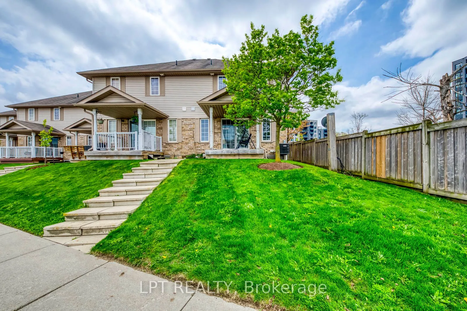 10 Fallowfield Drive #6