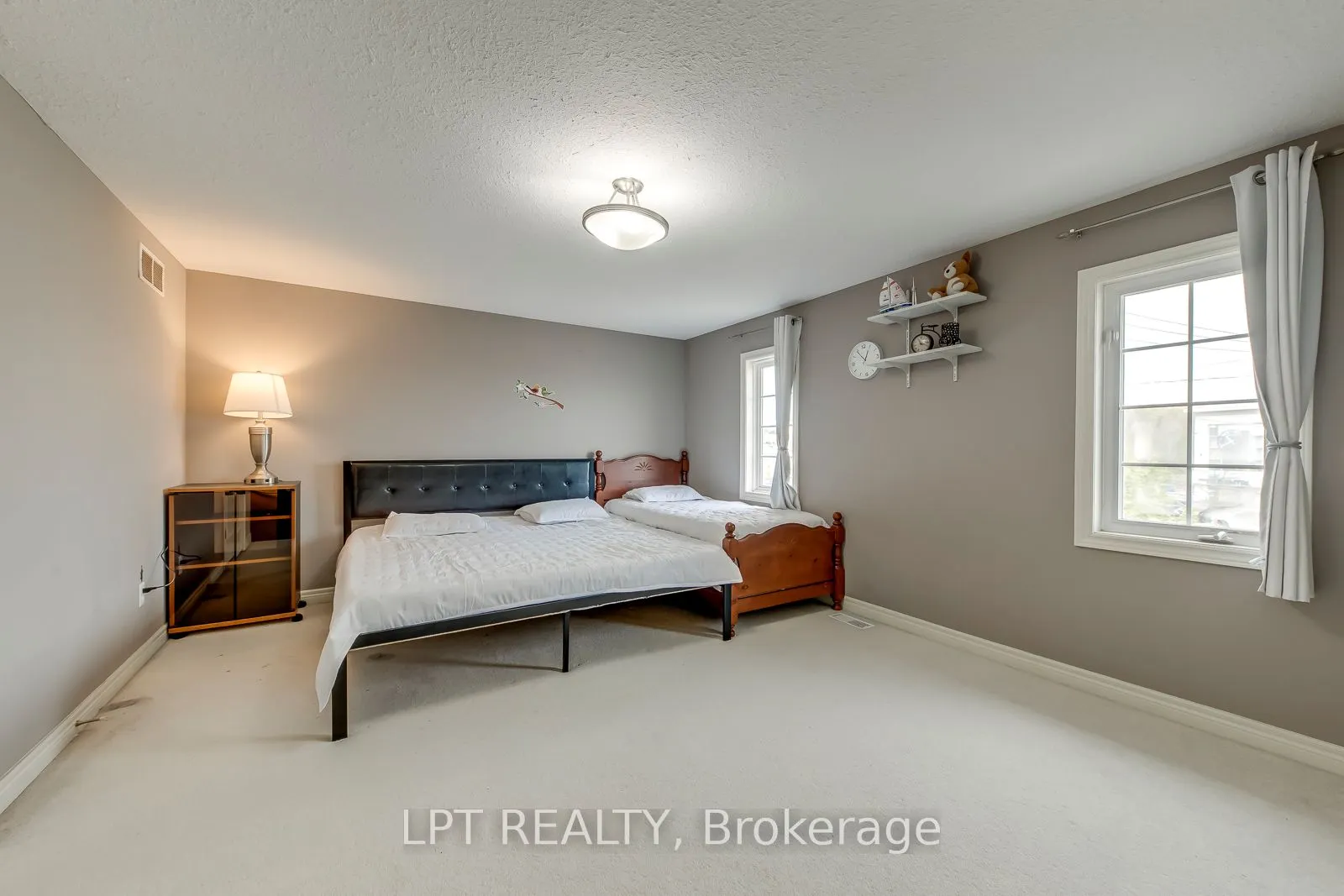 10 Fallowfield Drive #6