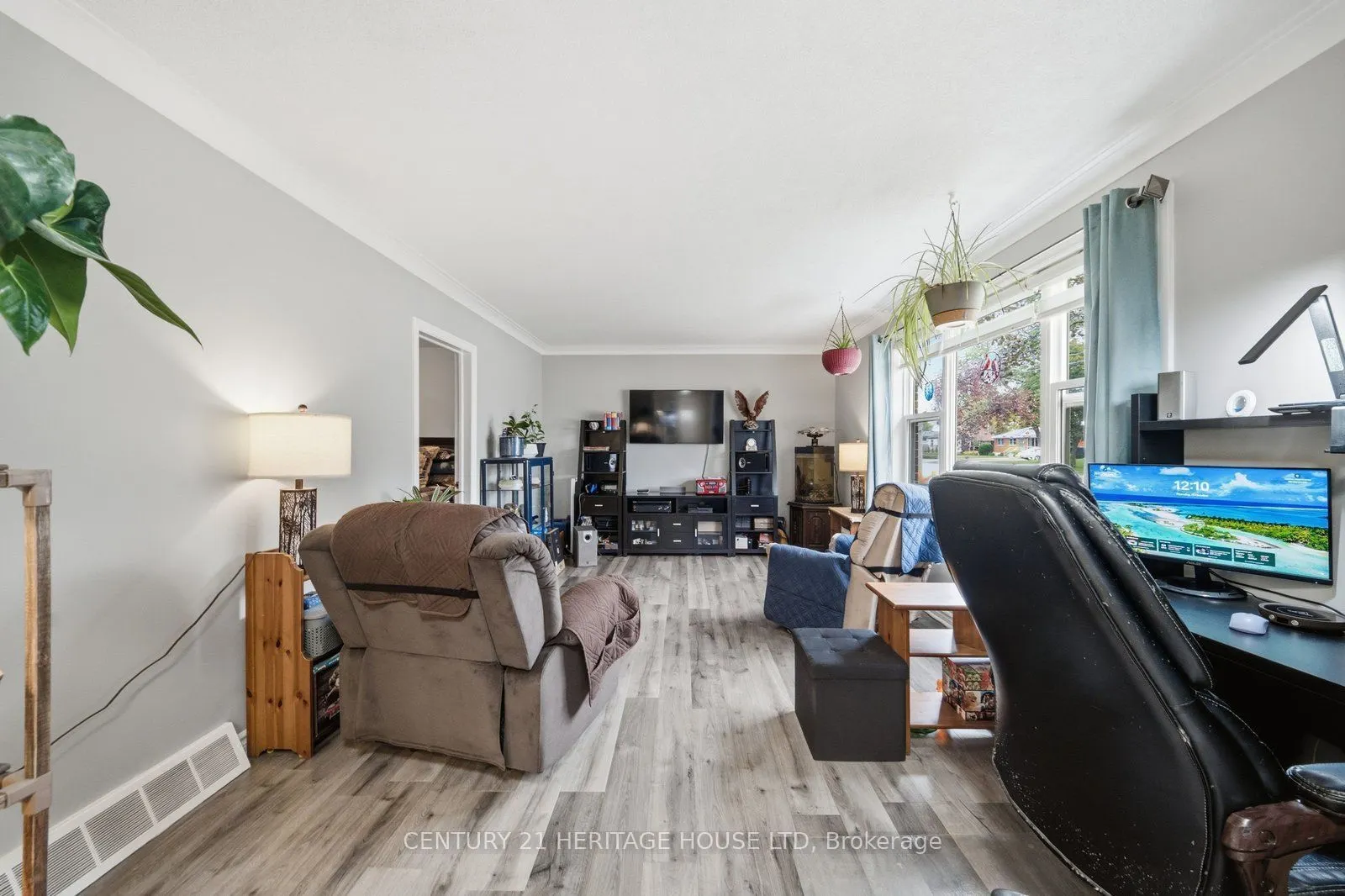 83 Fairview Drive