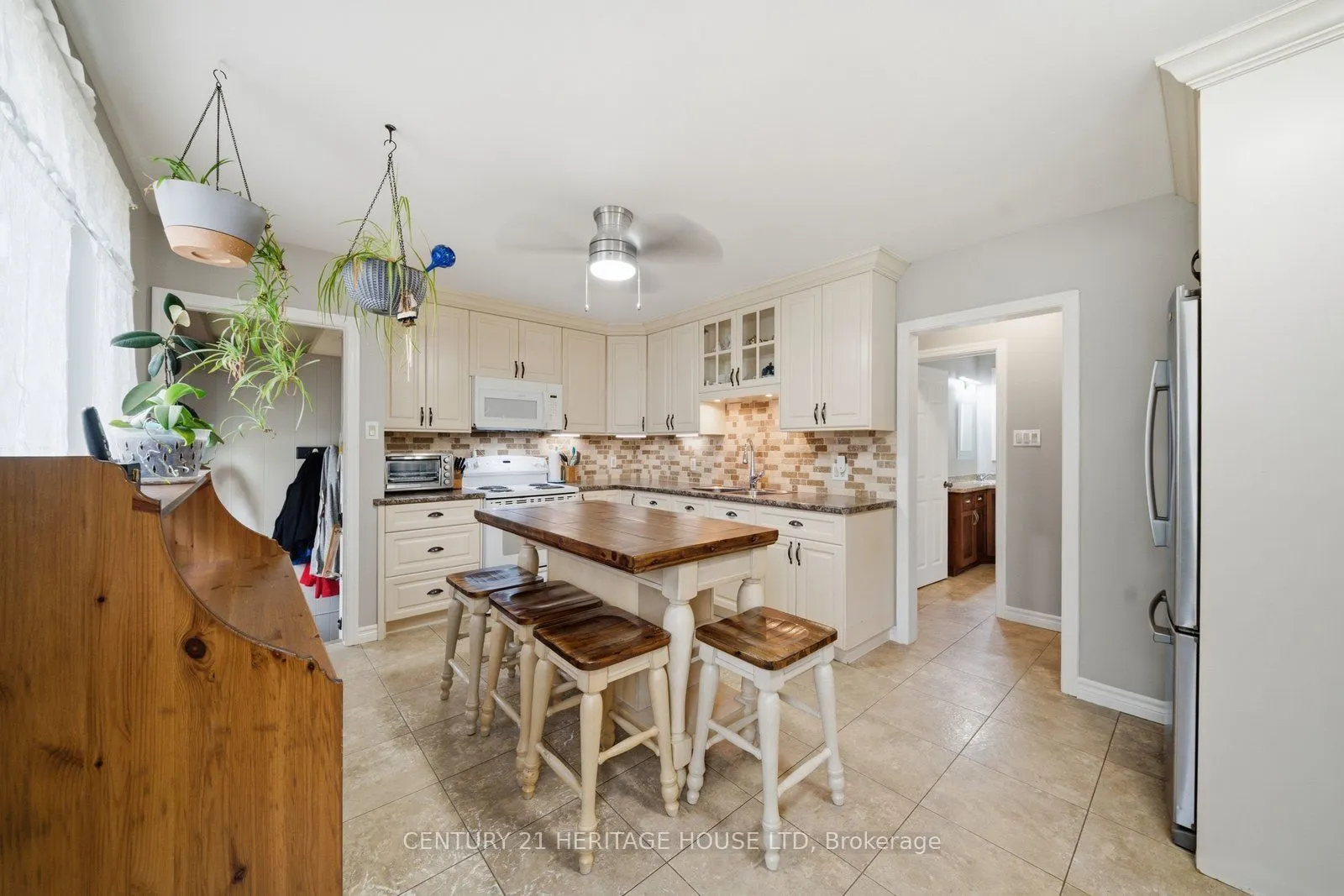 83 Fairview Drive