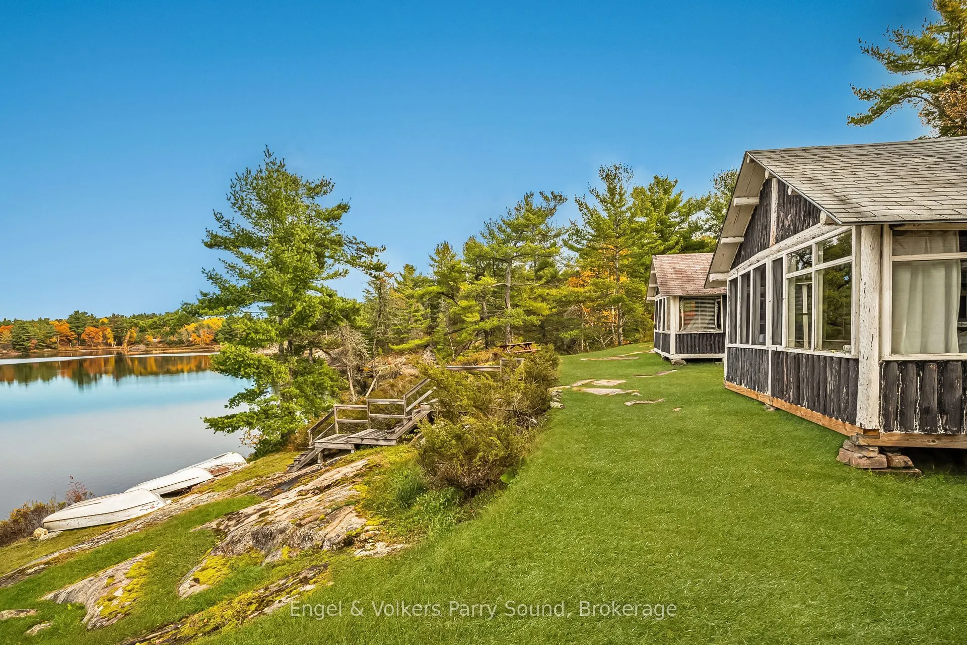 21 Naiscoot Lake Road