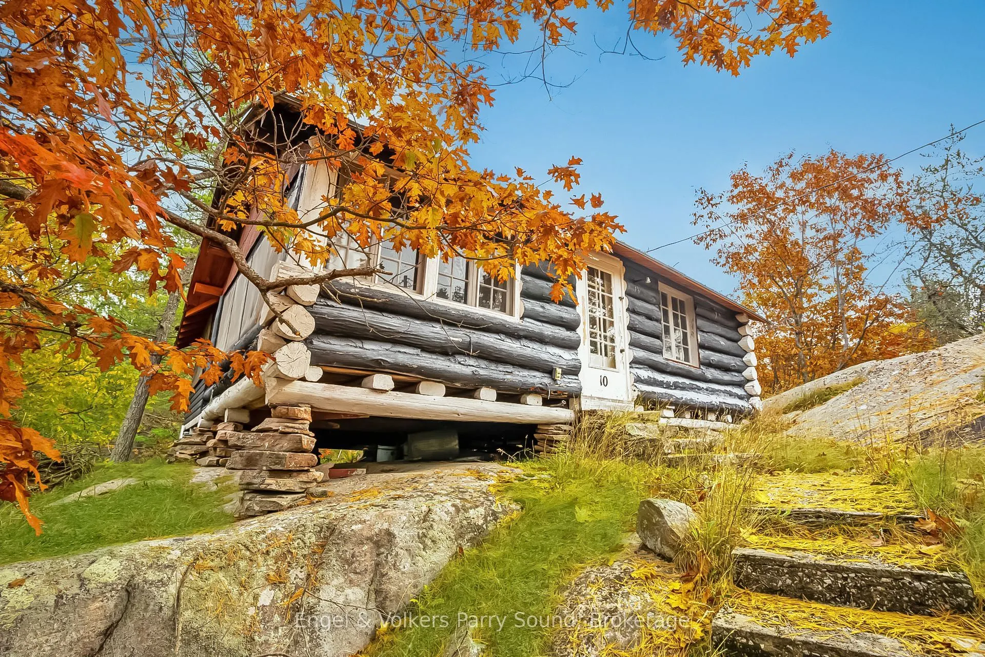 21 Naiscoot Lake Road