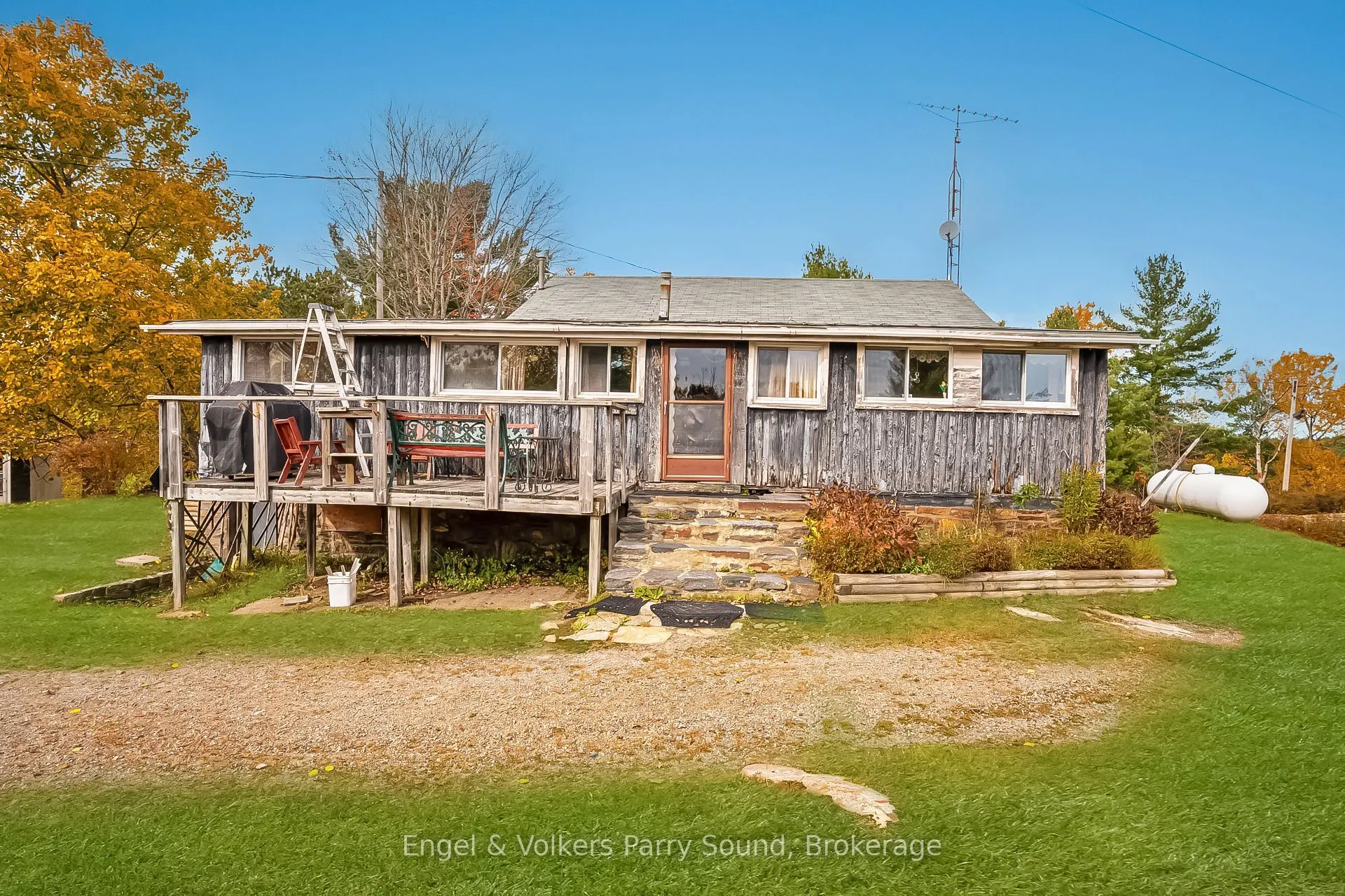 21 Naiscoot Lake Road