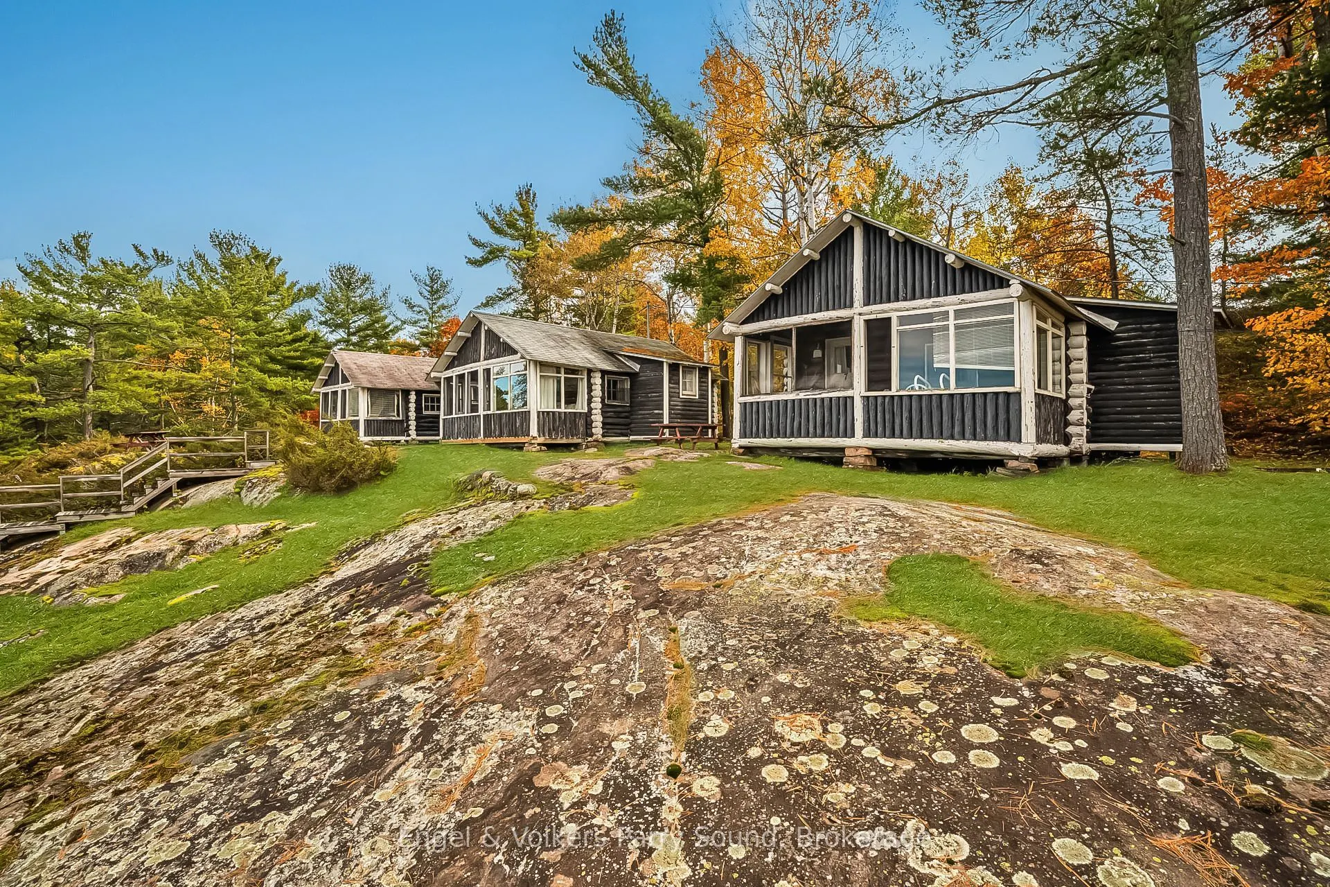 21 Naiscoot Lake Road