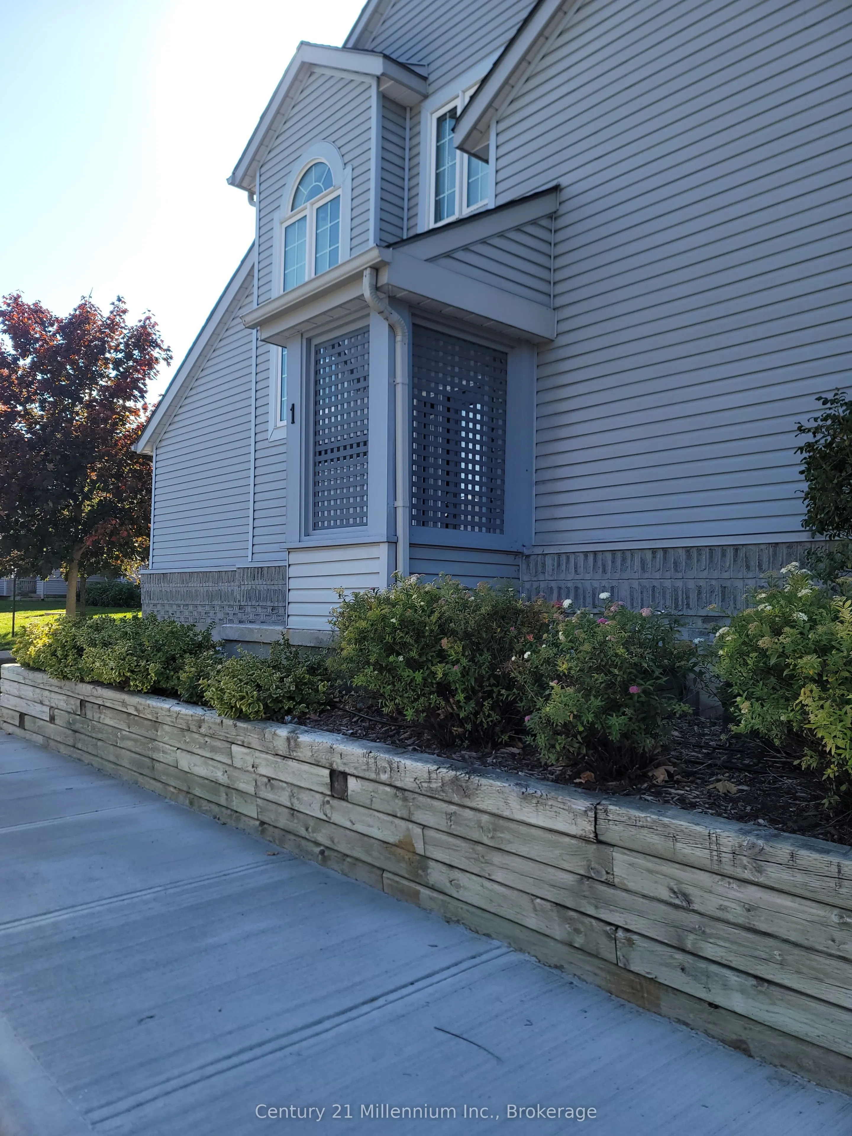 146 SETTLERS Way #1