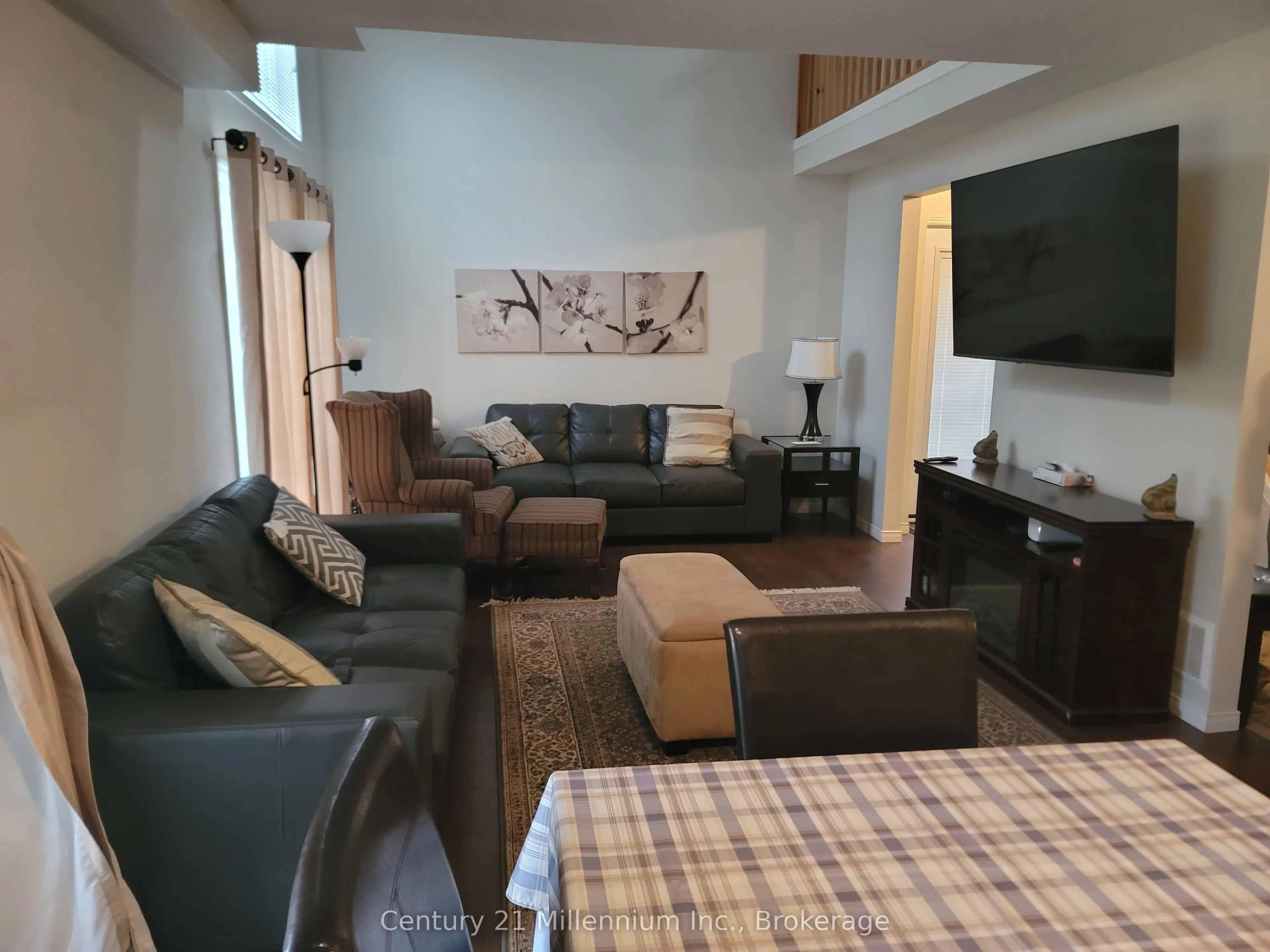 146 SETTLERS Way #1