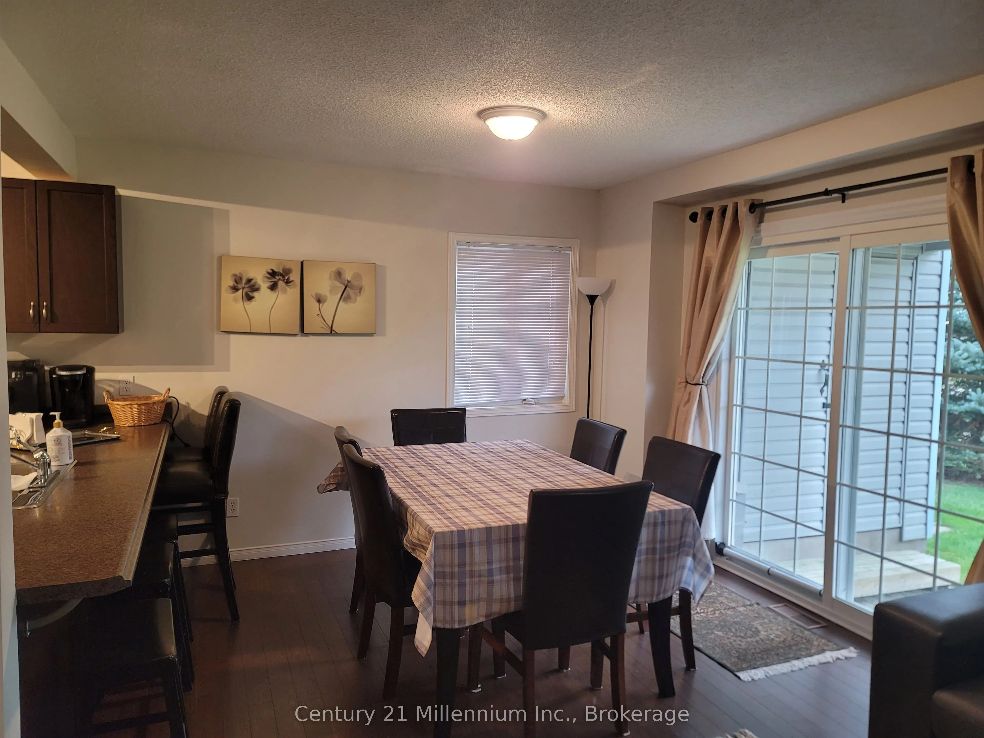 146 SETTLERS Way #1