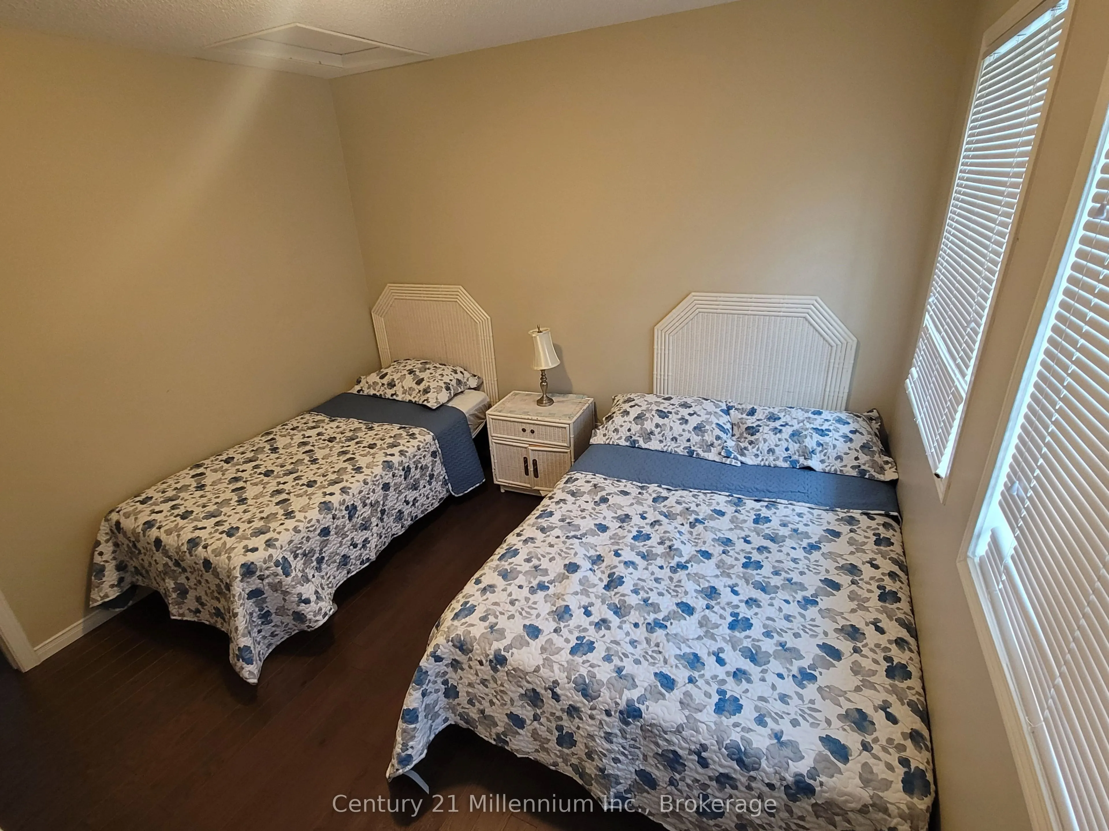 146 SETTLERS Way #1