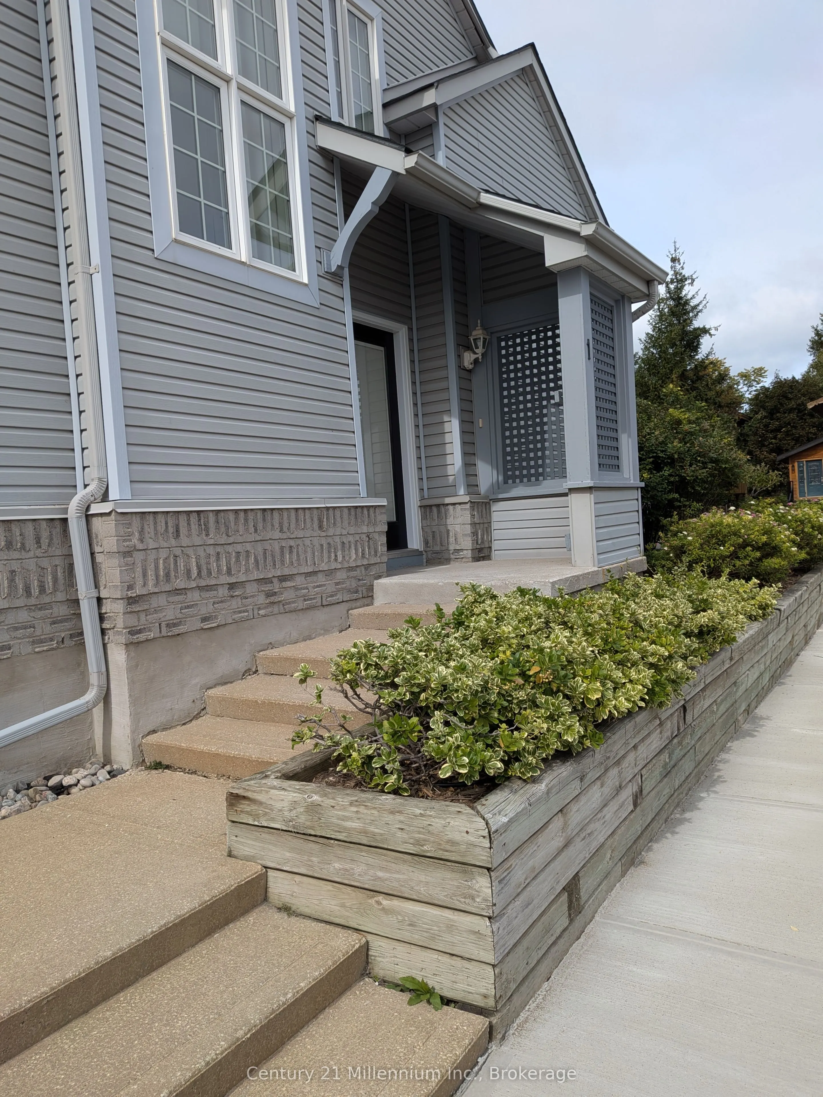 146 SETTLERS Way #1