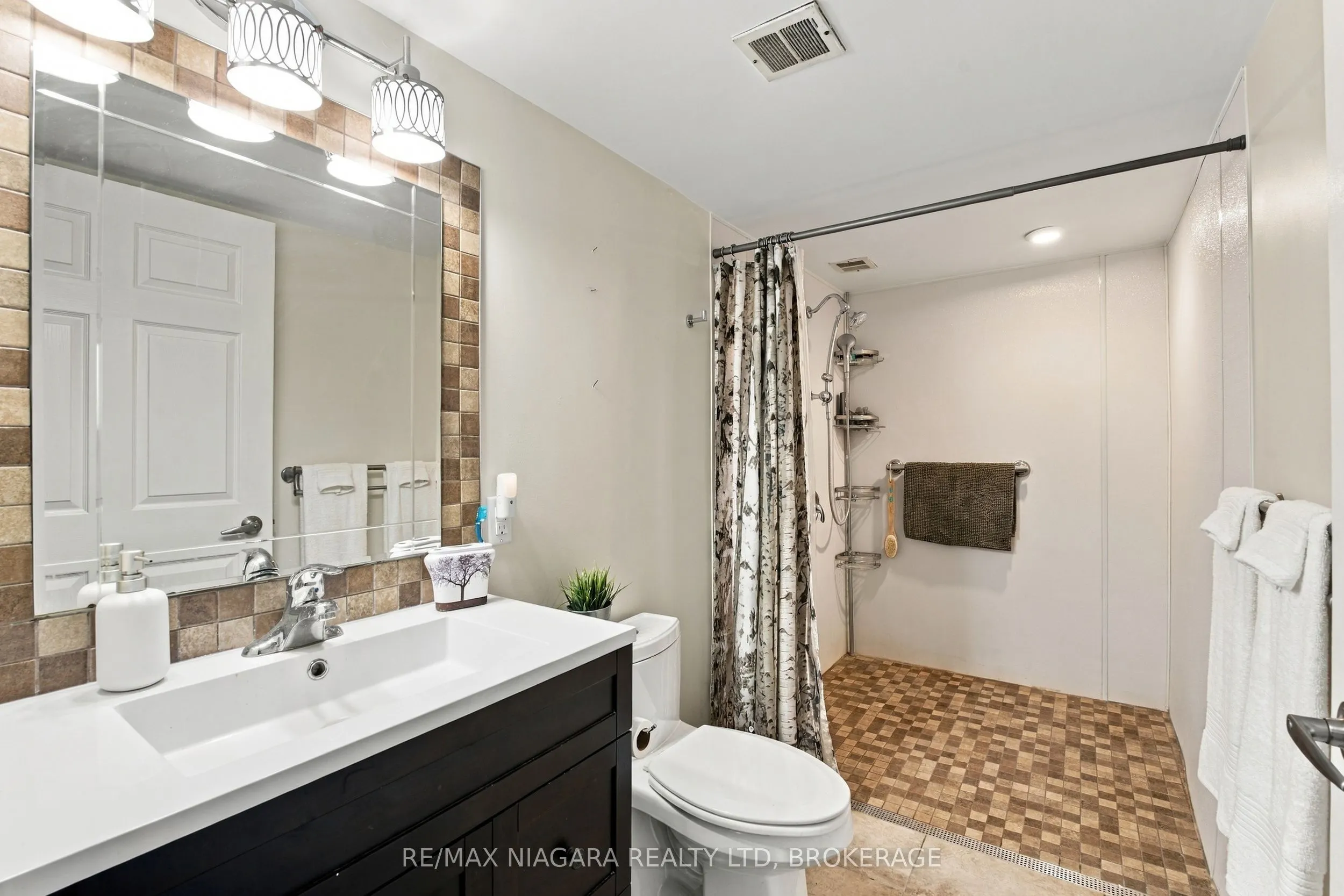 15 Towering Heights Boulevard #1204