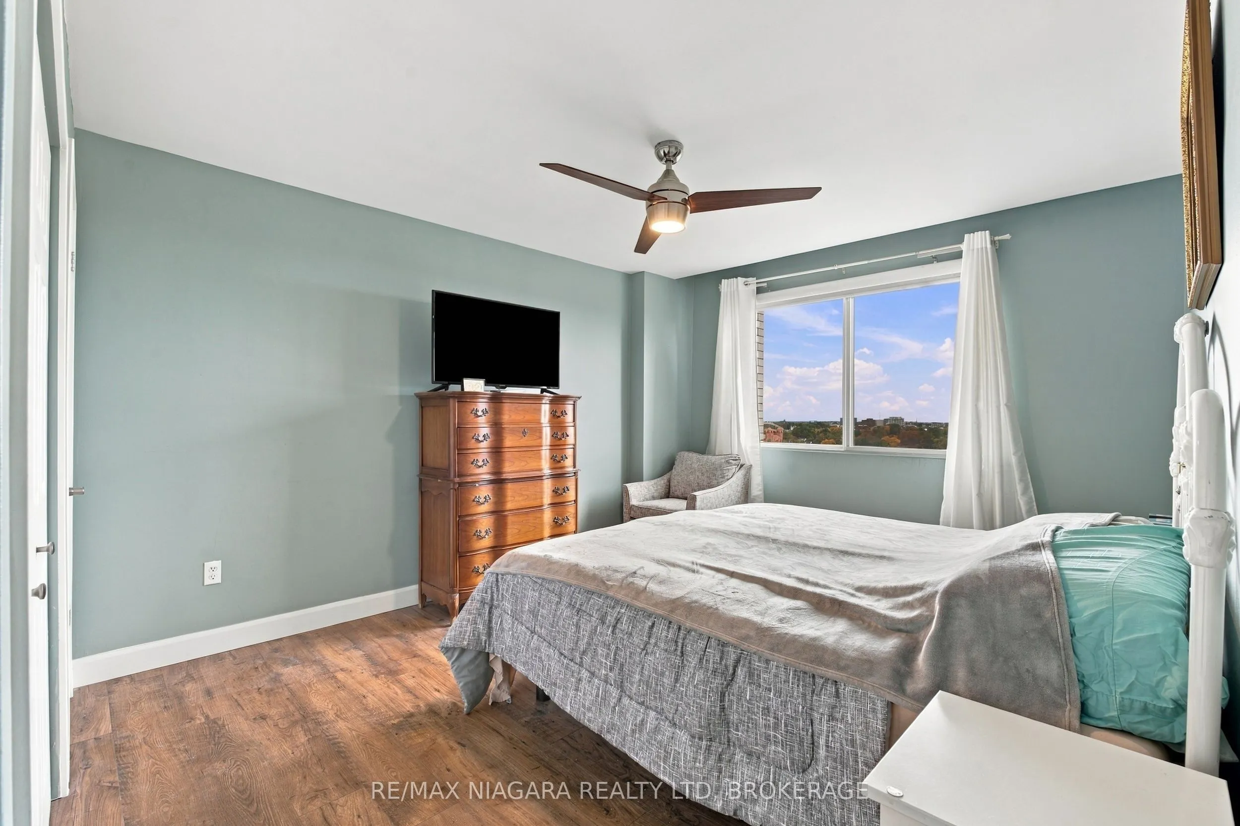 15 Towering Heights Boulevard #1204