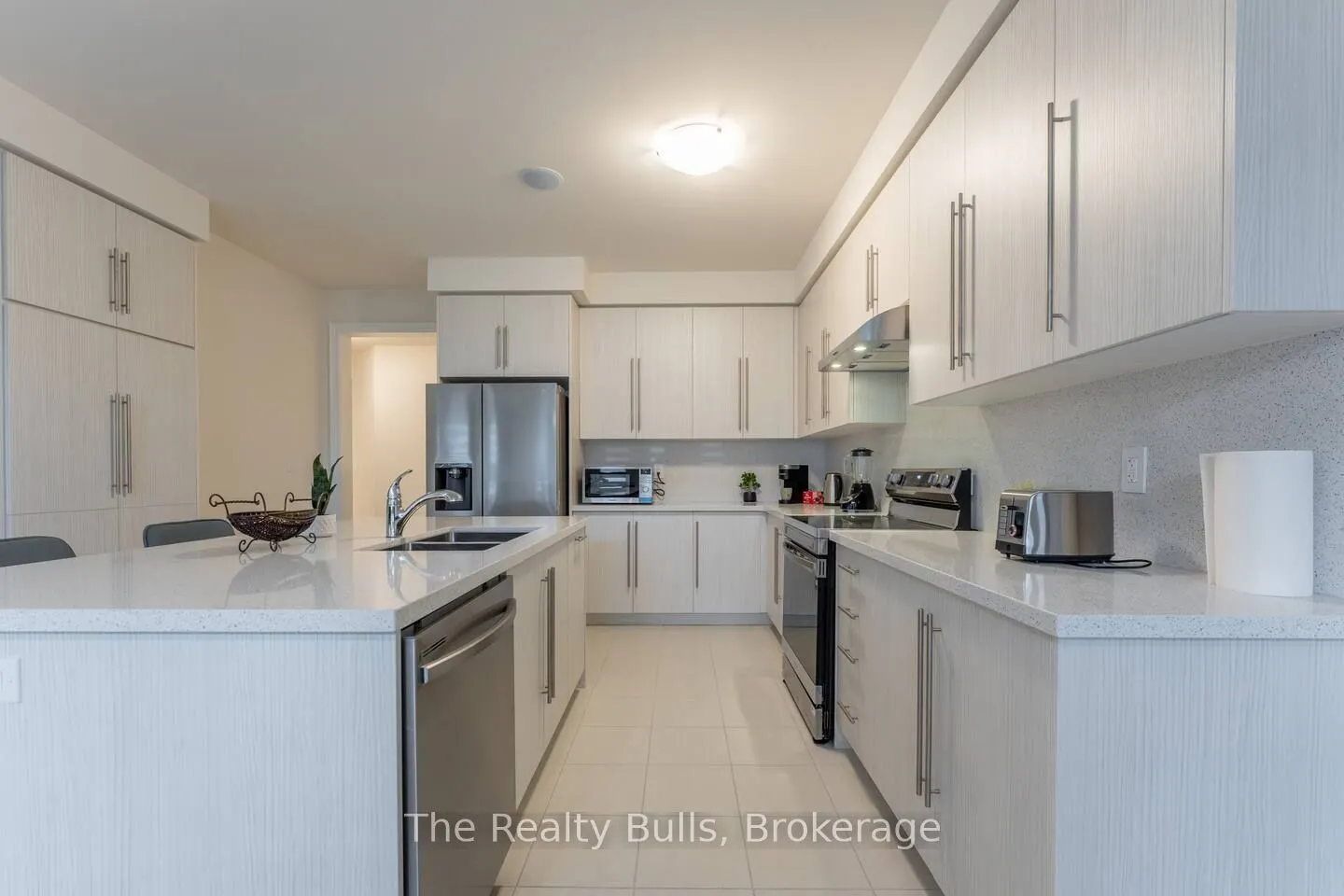 89 GLEDHILL Crescent