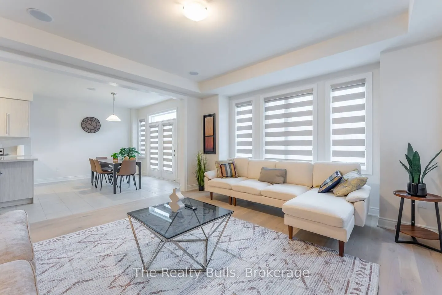 89 GLEDHILL Crescent