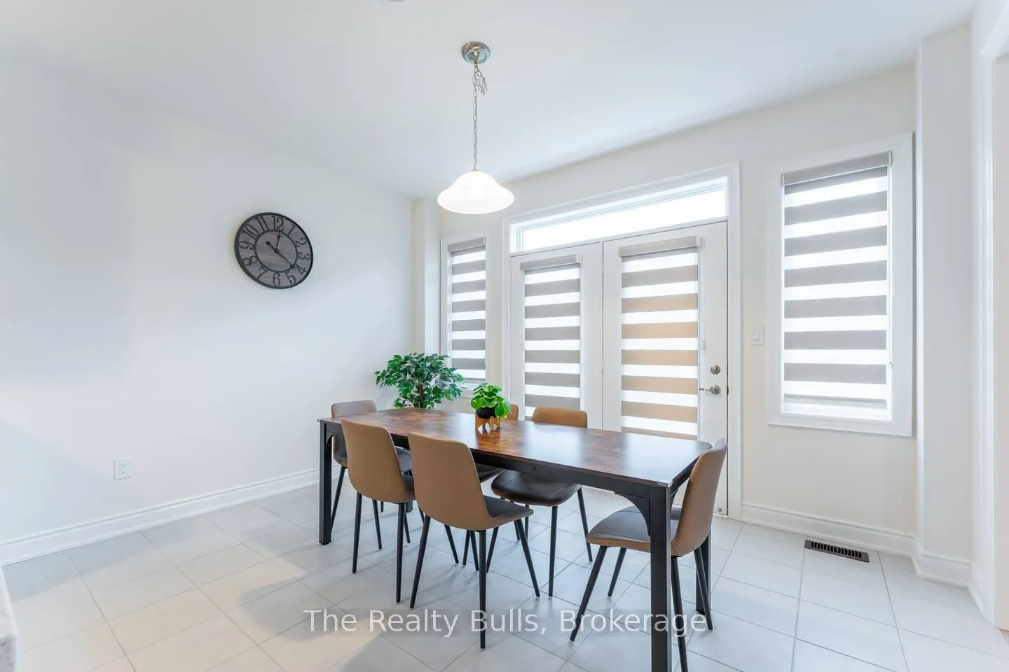 89 GLEDHILL Crescent
