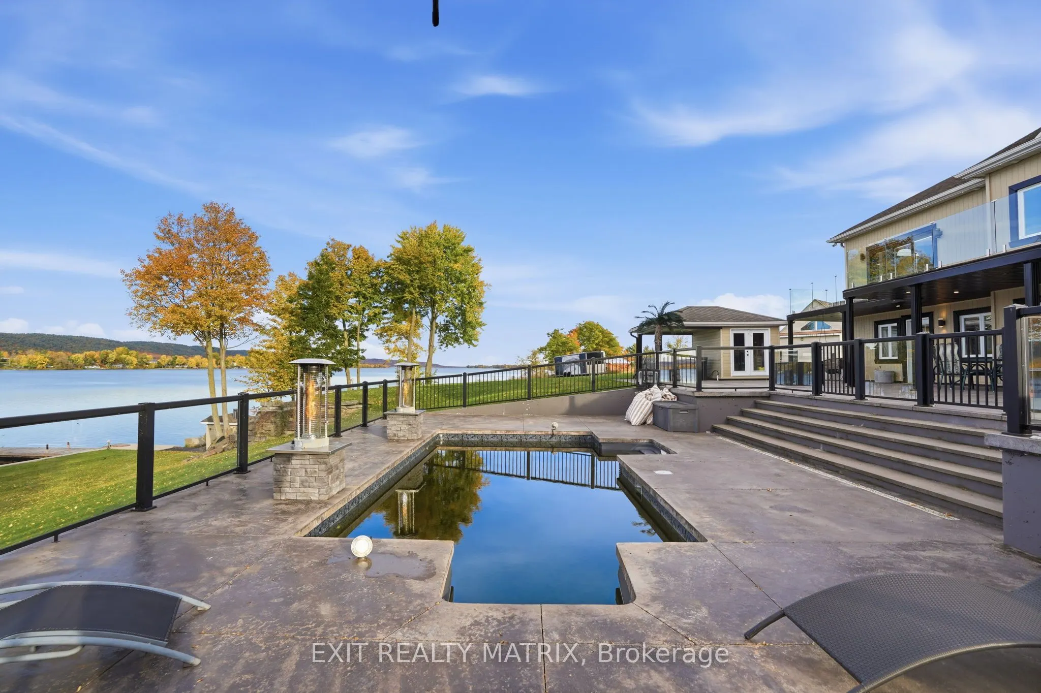 1375 Concession 1 Road