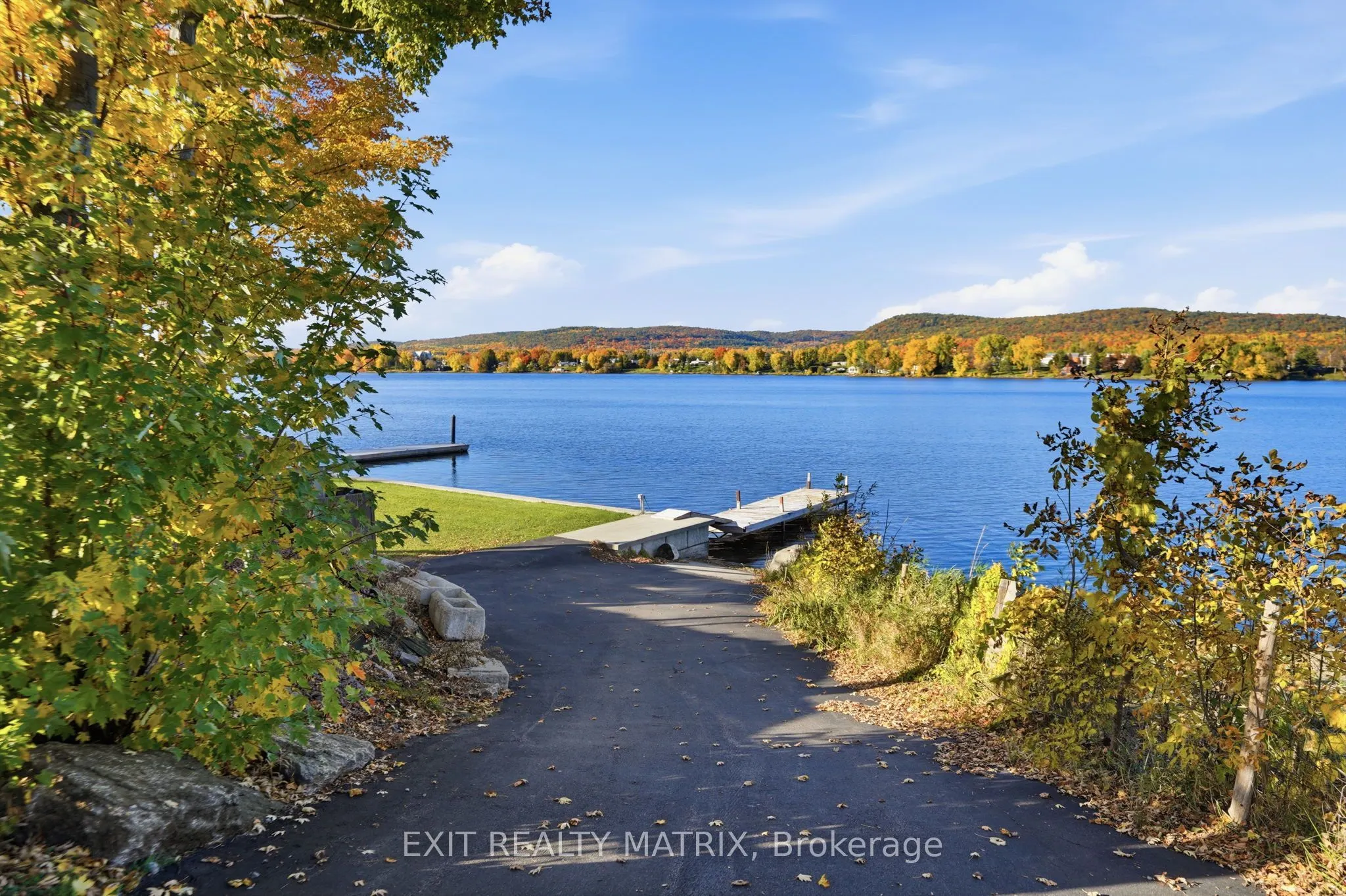 1375 Concession 1 Road