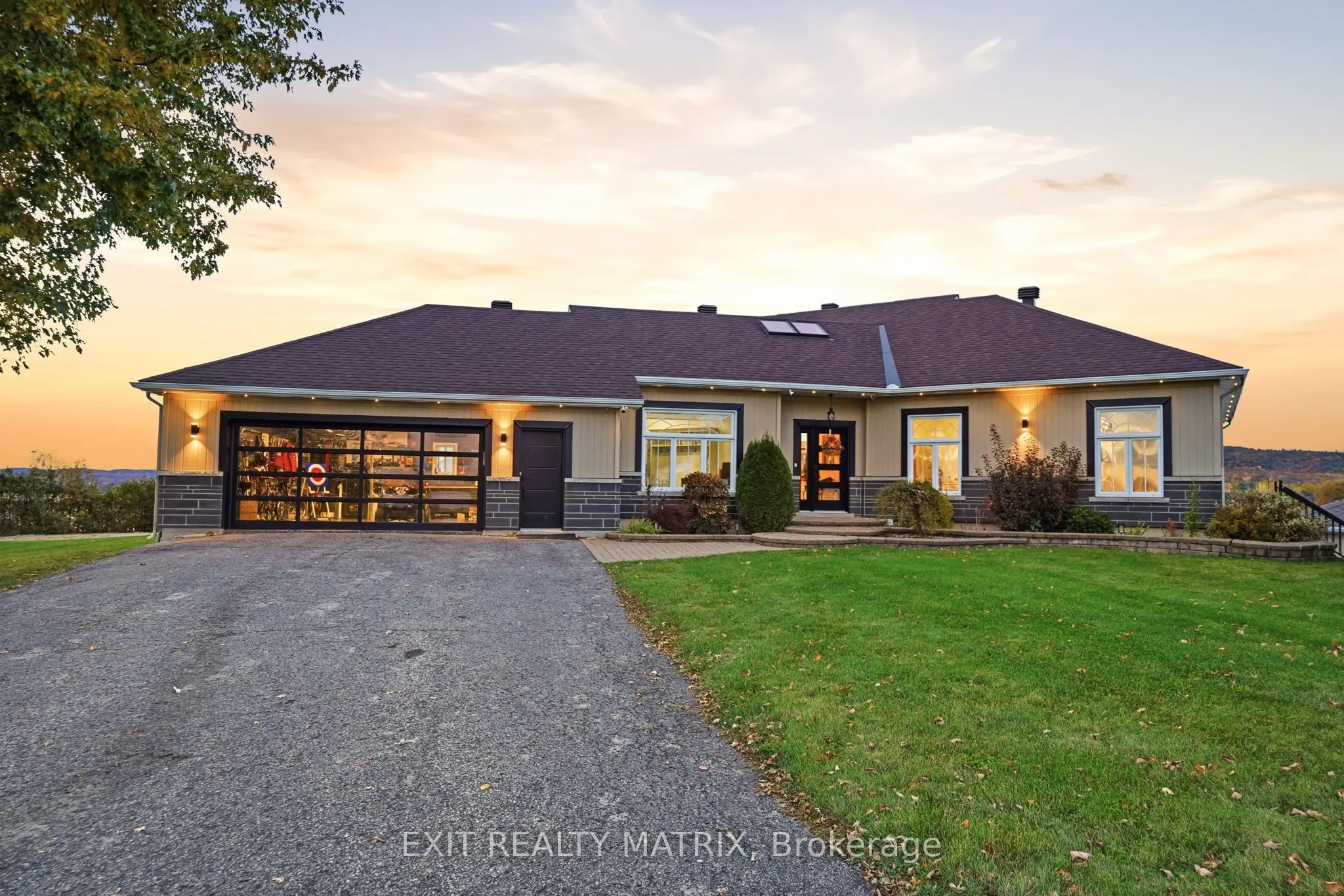 1375 Concession 1 Road