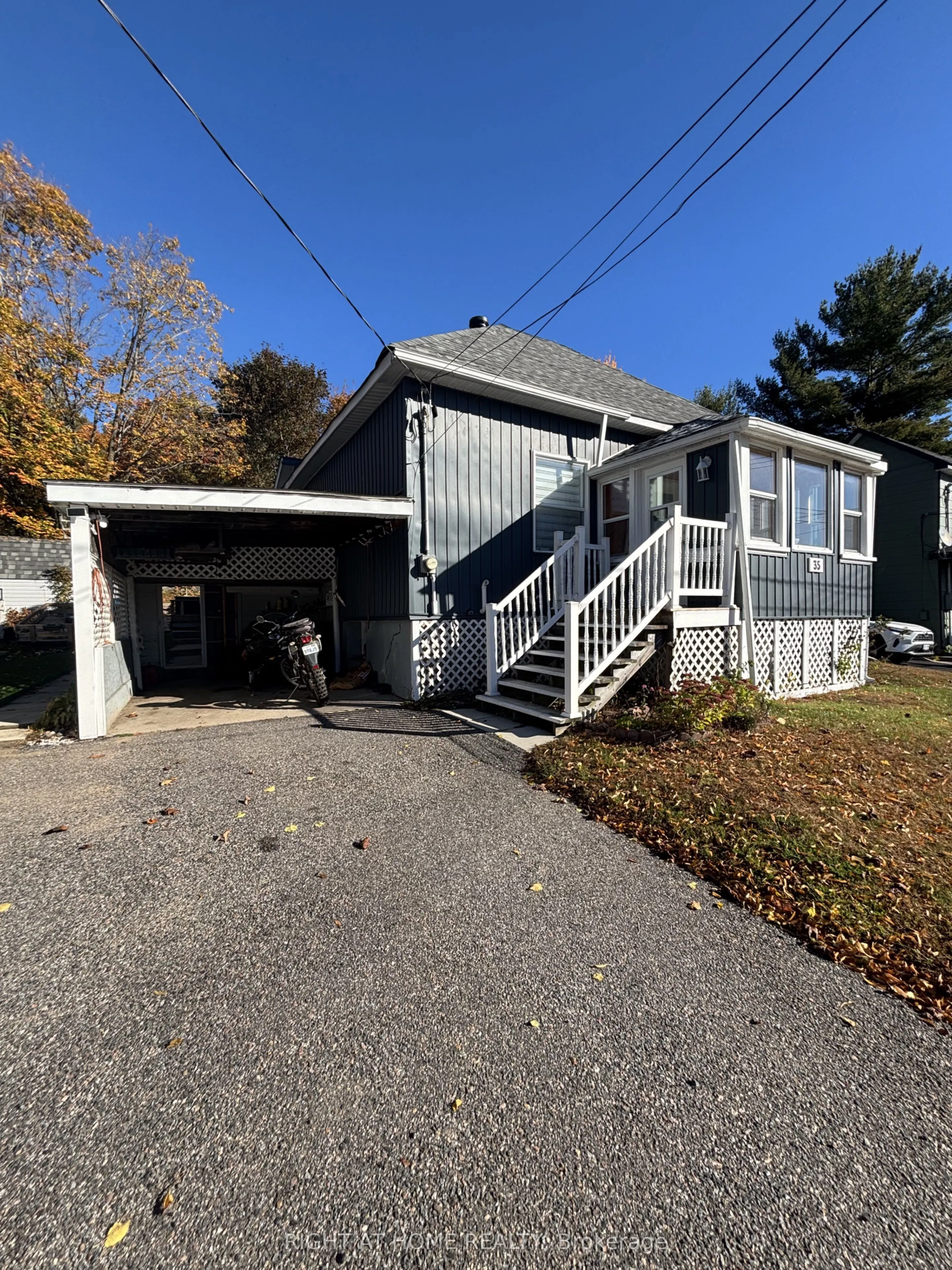 35 Cascade Street