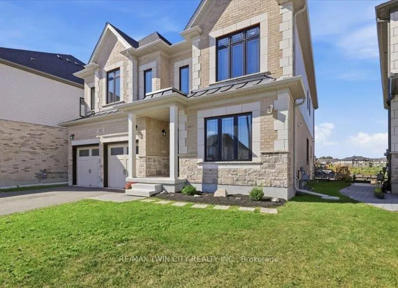 905 Broadacre Place
