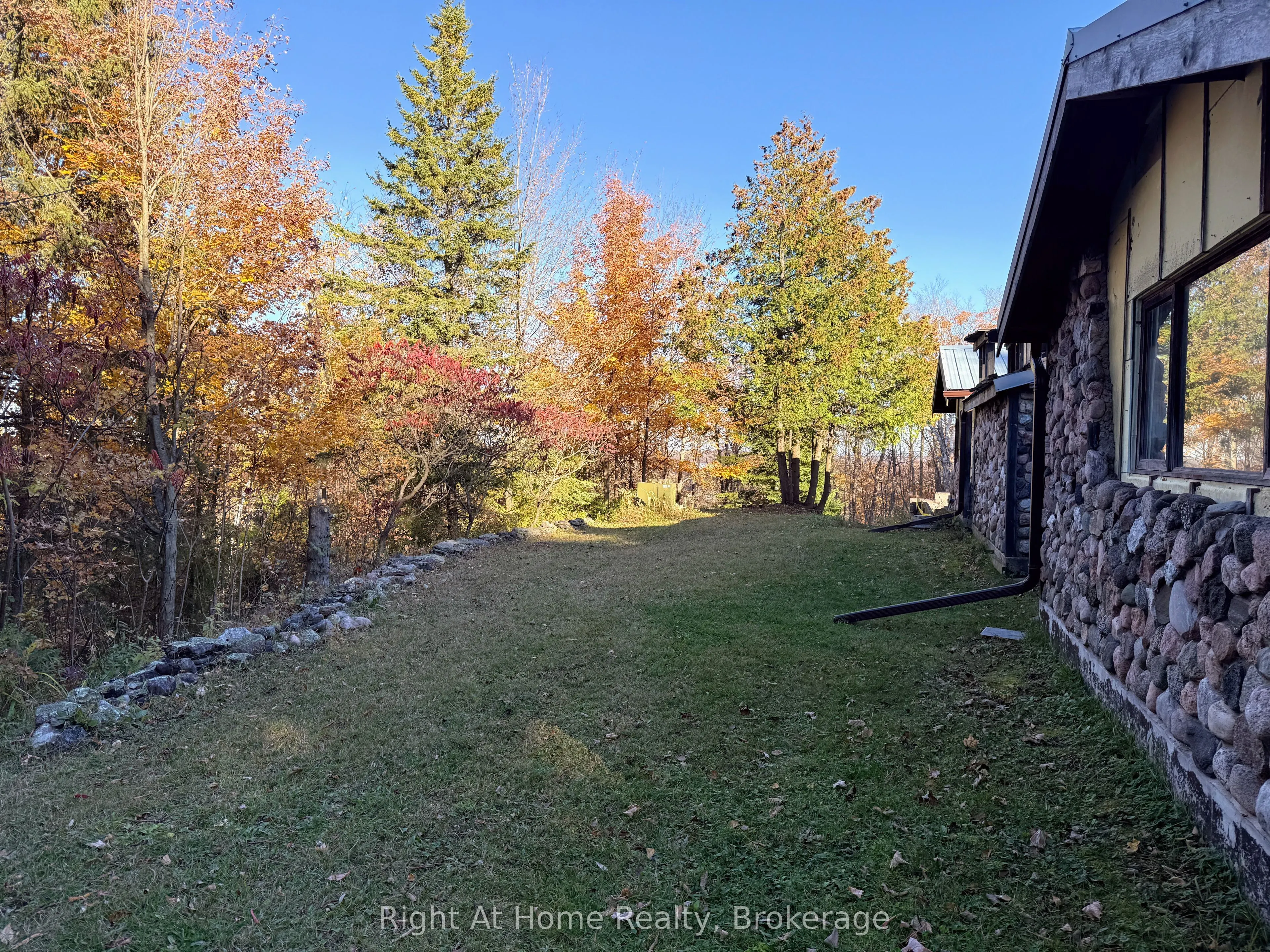 570 Meadowview Road