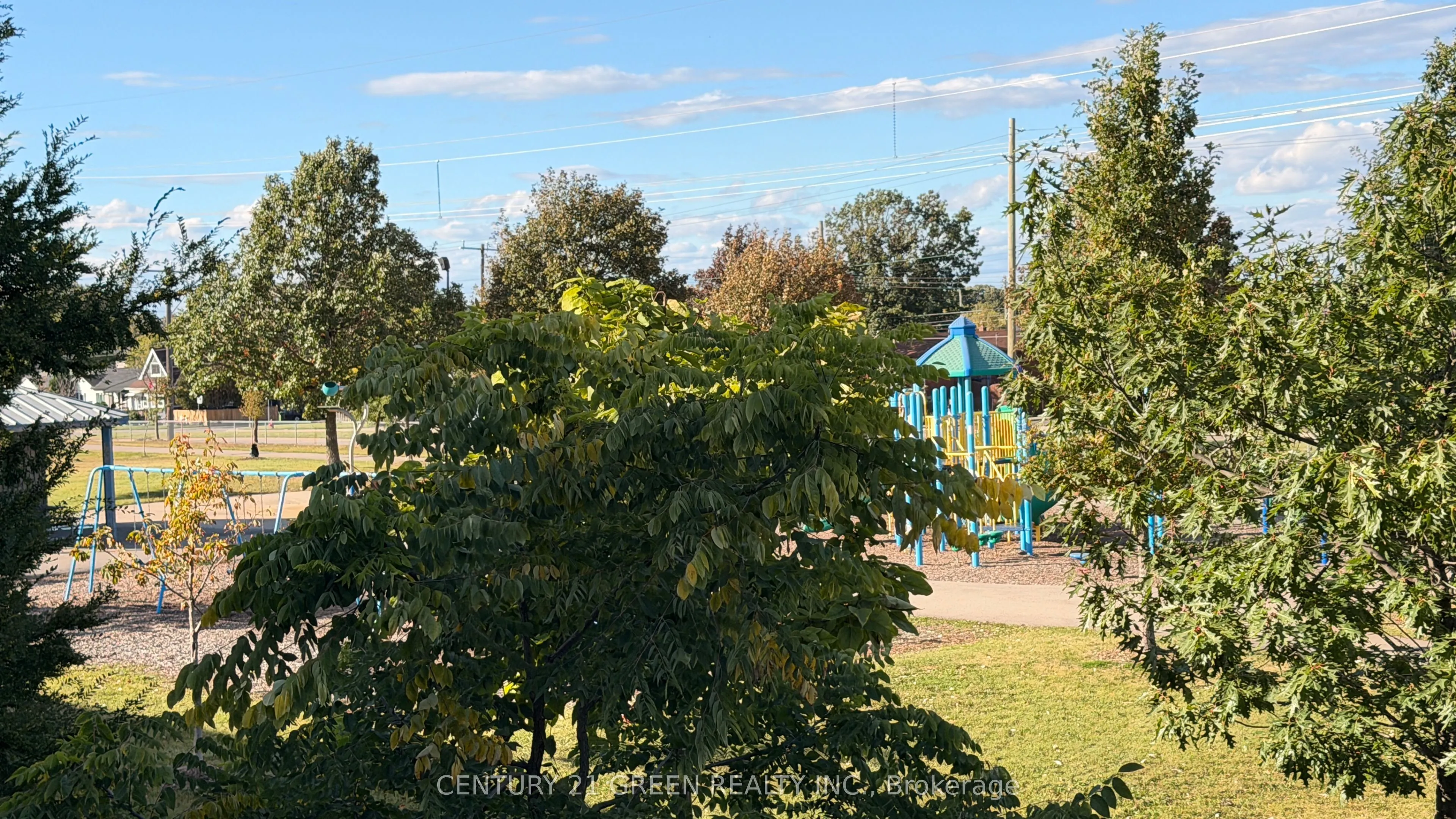 575 Woodward Avenue #11