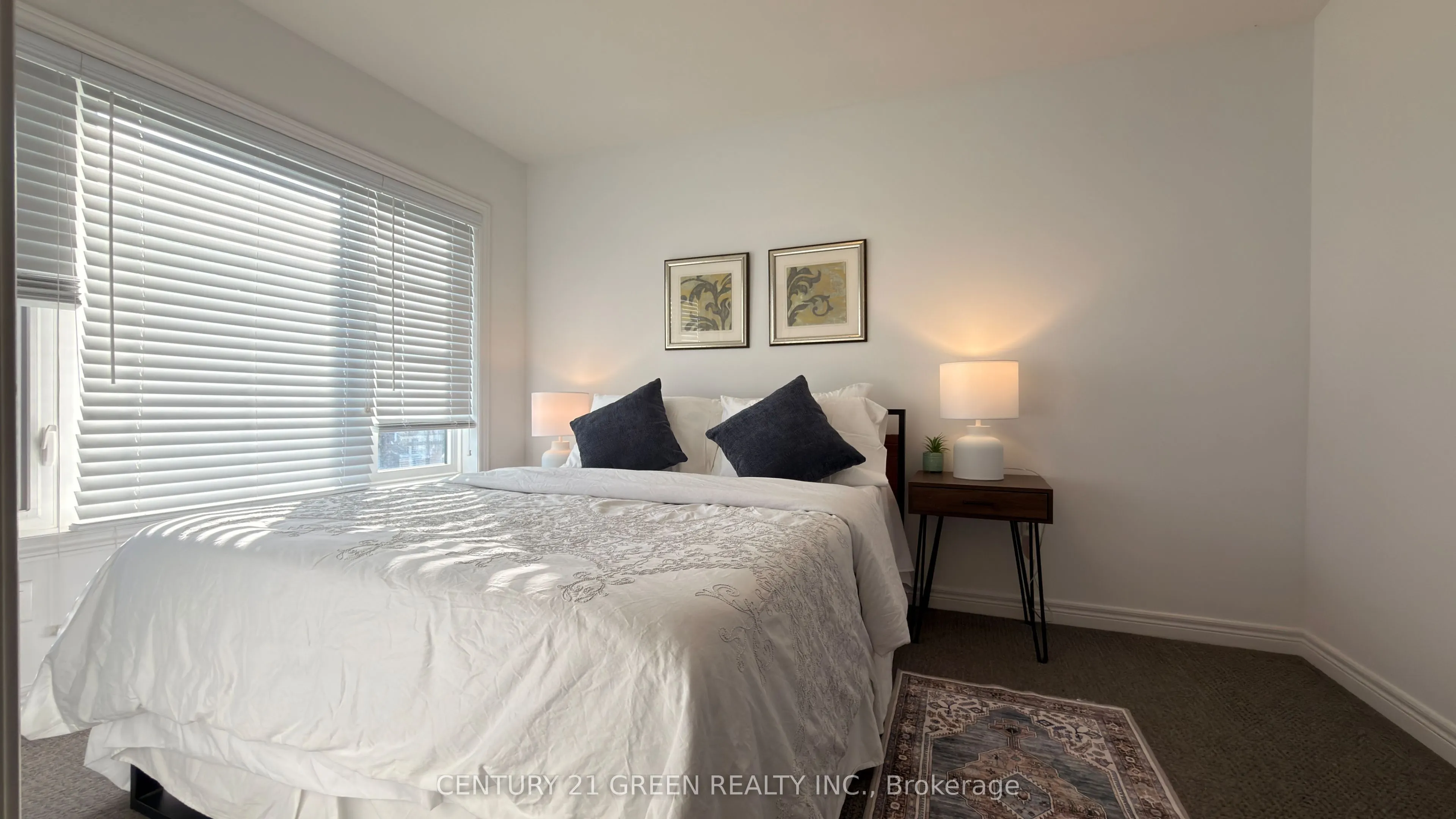 575 Woodward Avenue #11